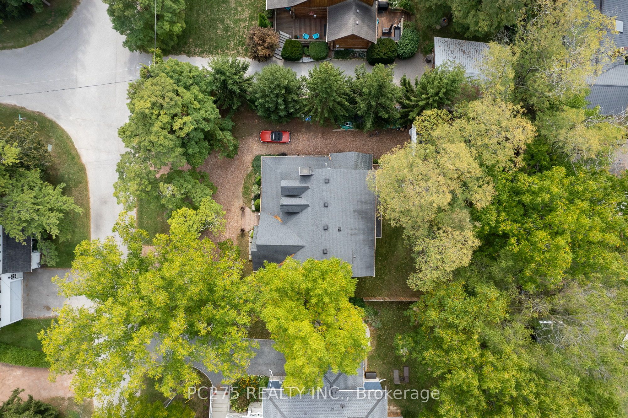 23 Mactavesh Crescent Property Photo 45