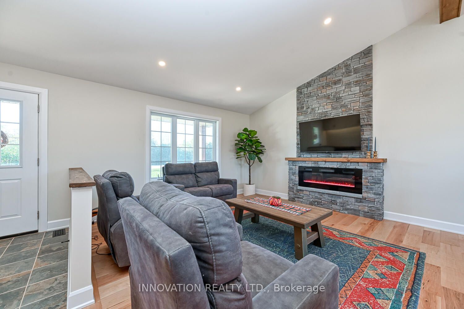 7462 County Road 21 Road Property Photo 6