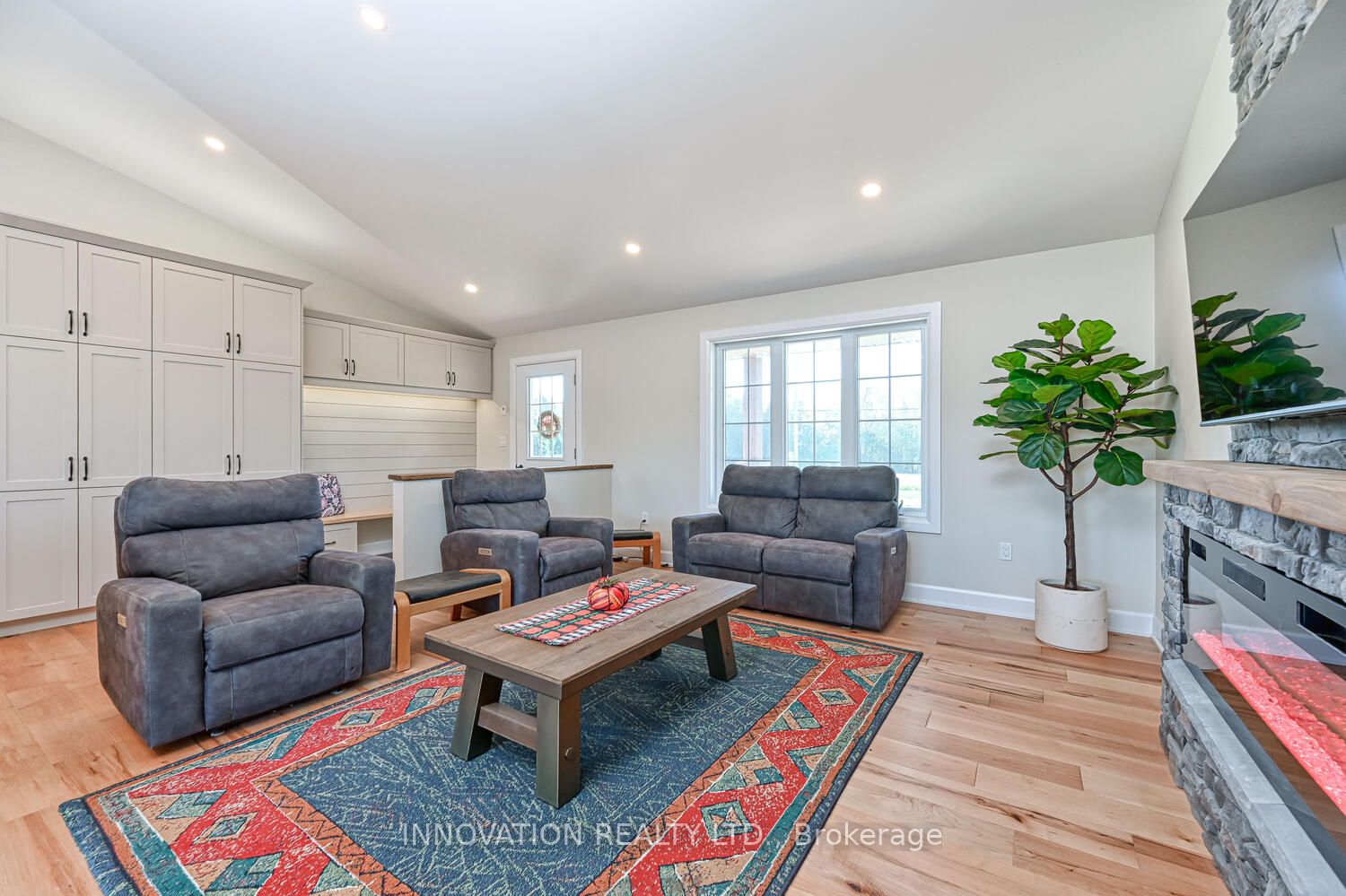 7462 County Road 21 Road Property Photo 8