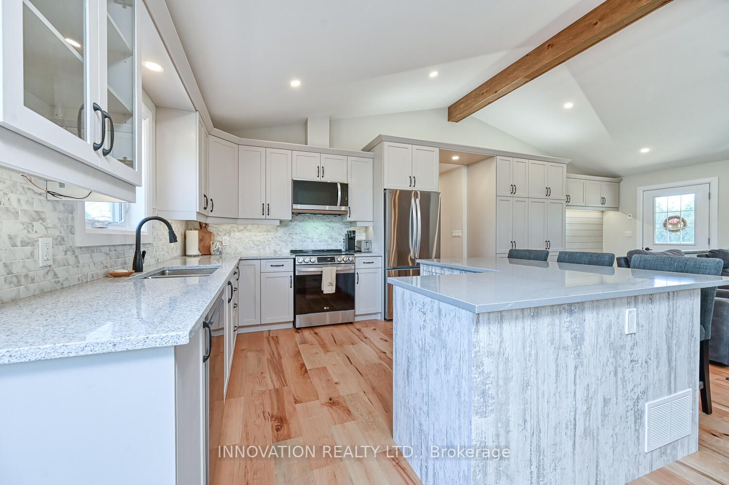 7462 County Road 21 Road Property Photo 11