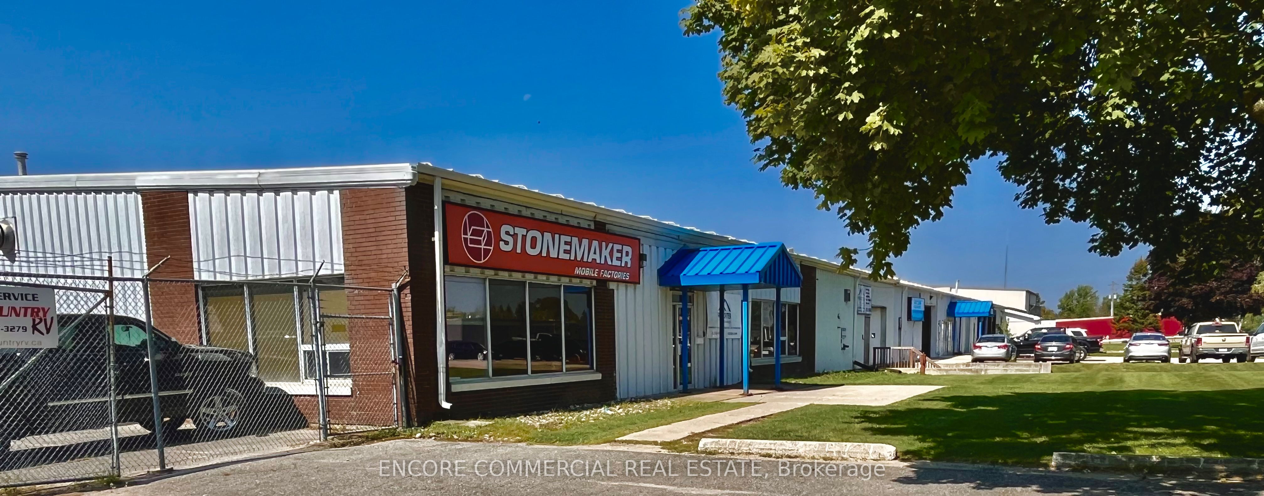 2021 Rogers Rd Property Photo 1