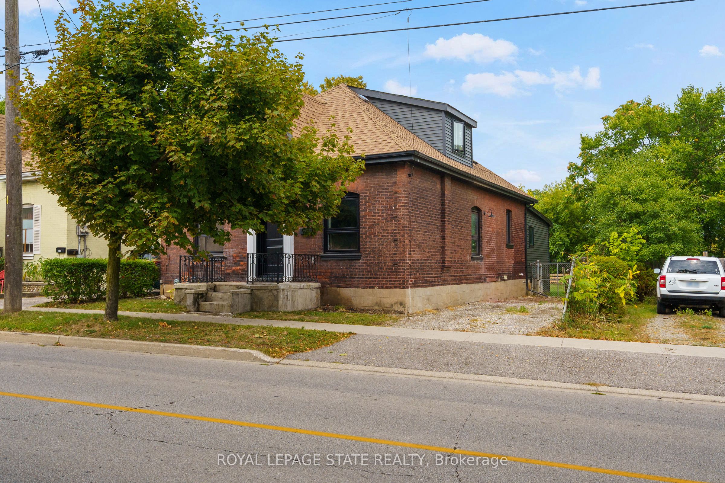 51 Terrace Hill Street Property Photo 2