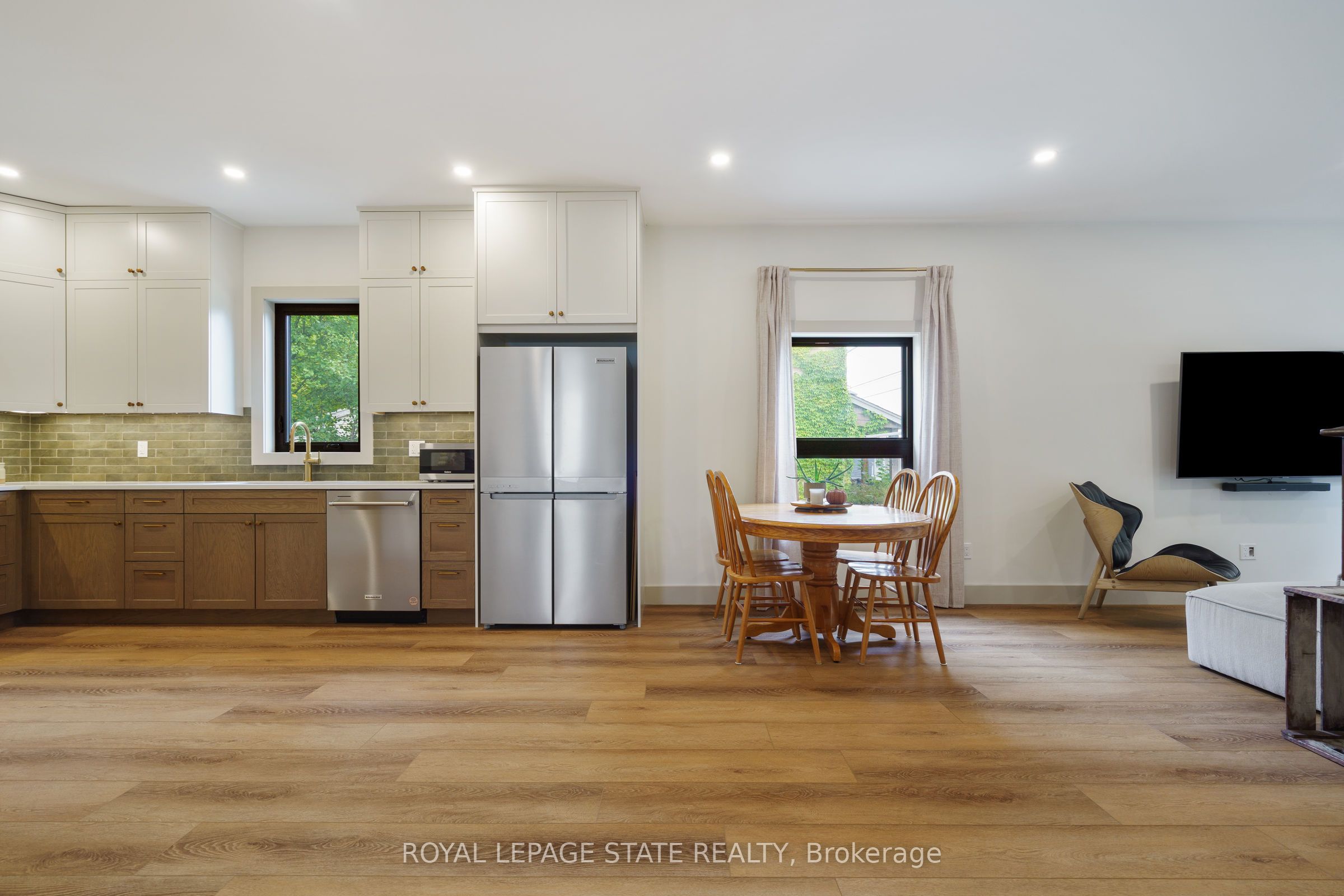 51 Terrace Hill Street Property Photo 12