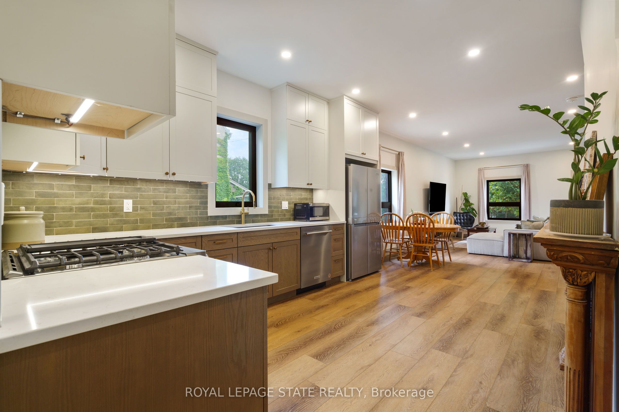 51 Terrace Hill Street Property Photo 23