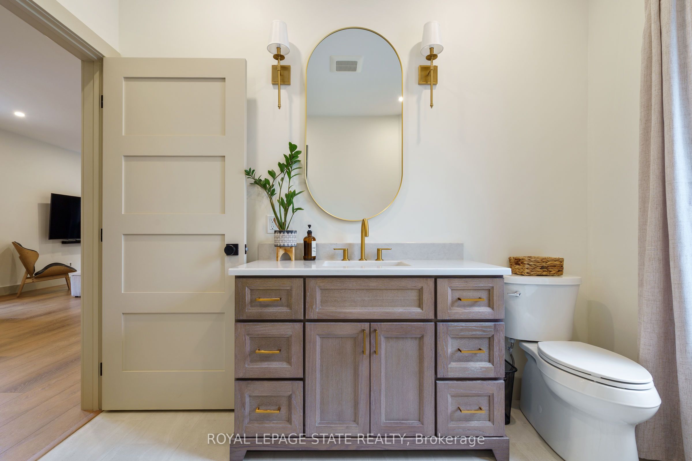 51 Terrace Hill Street Property Photo 30