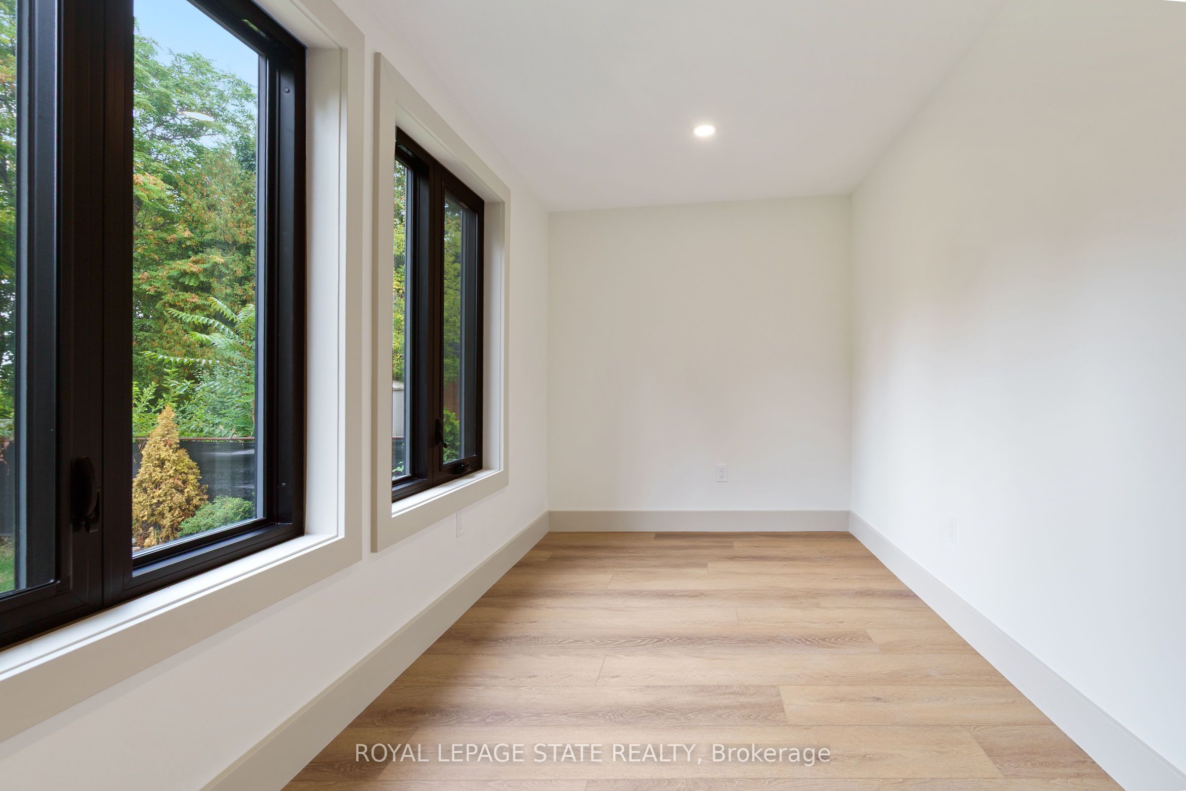 51 Terrace Hill Street Property Photo 35