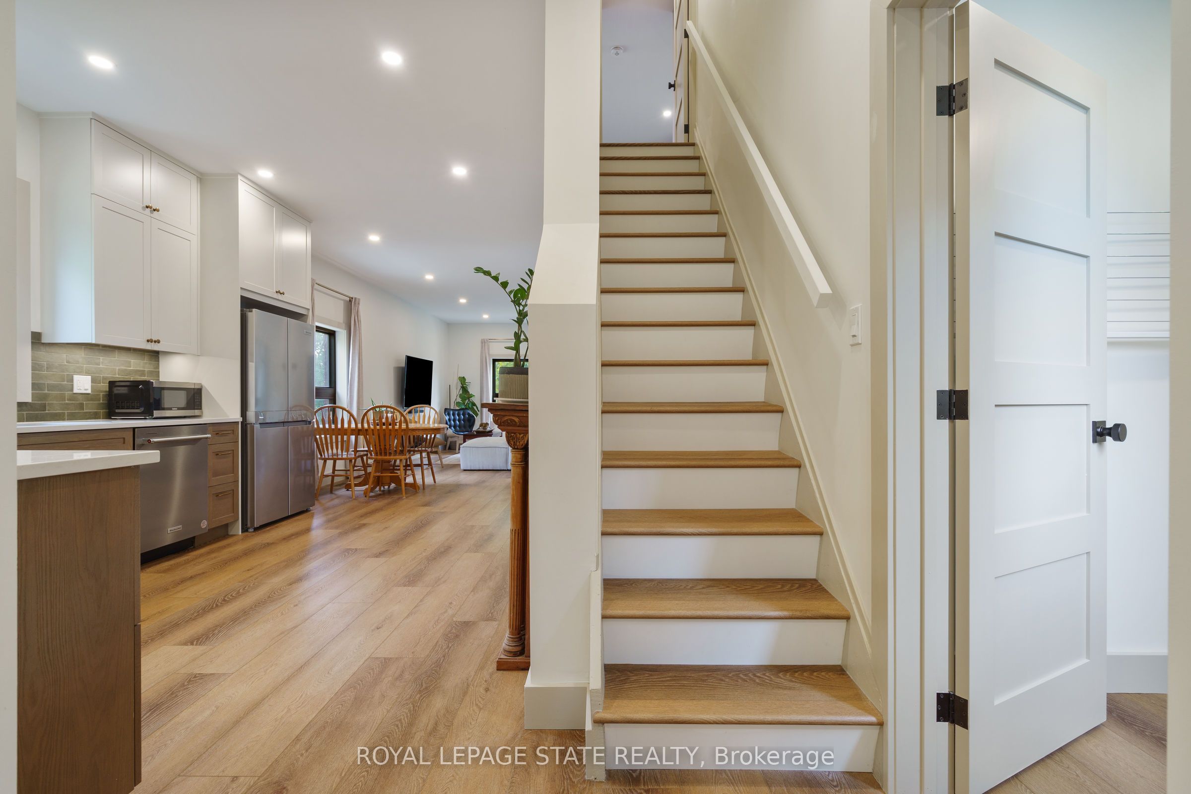 51 Terrace Hill Street Property Photo 37