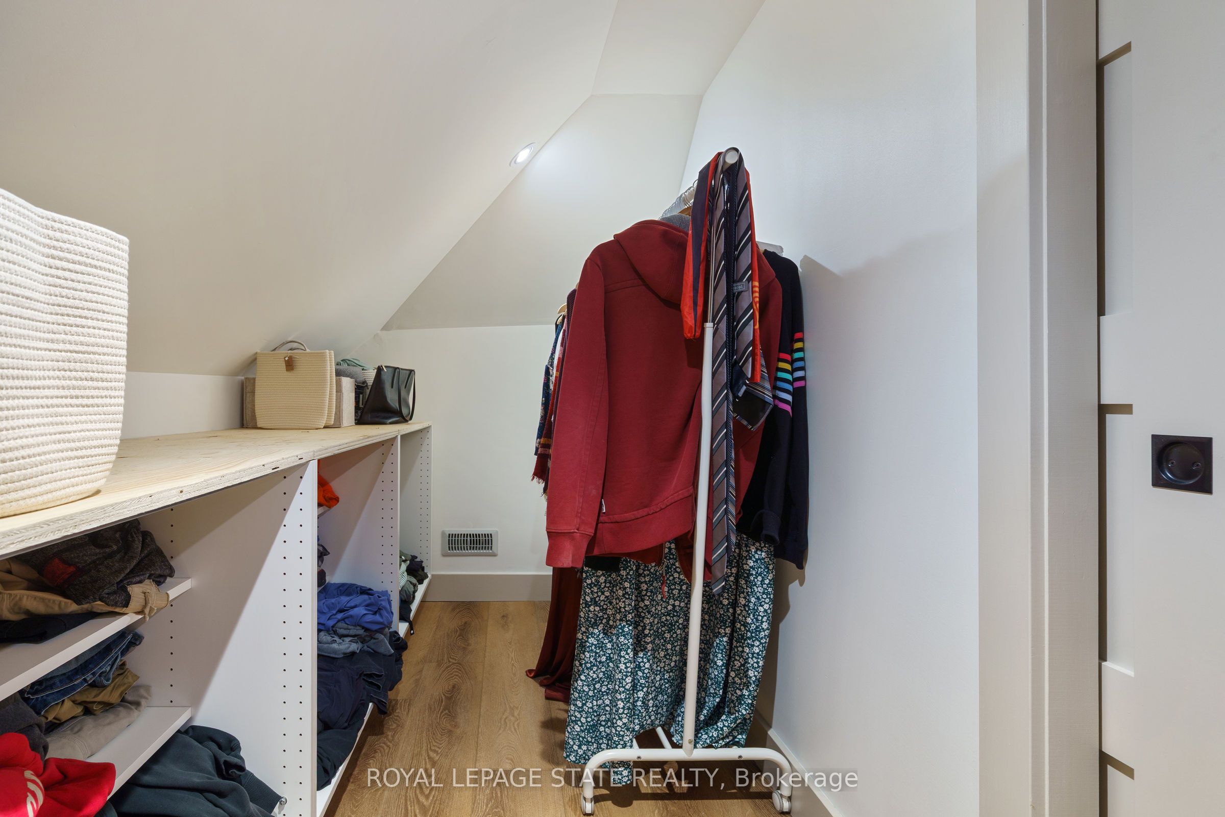 51 Terrace Hill Street Property Photo 43