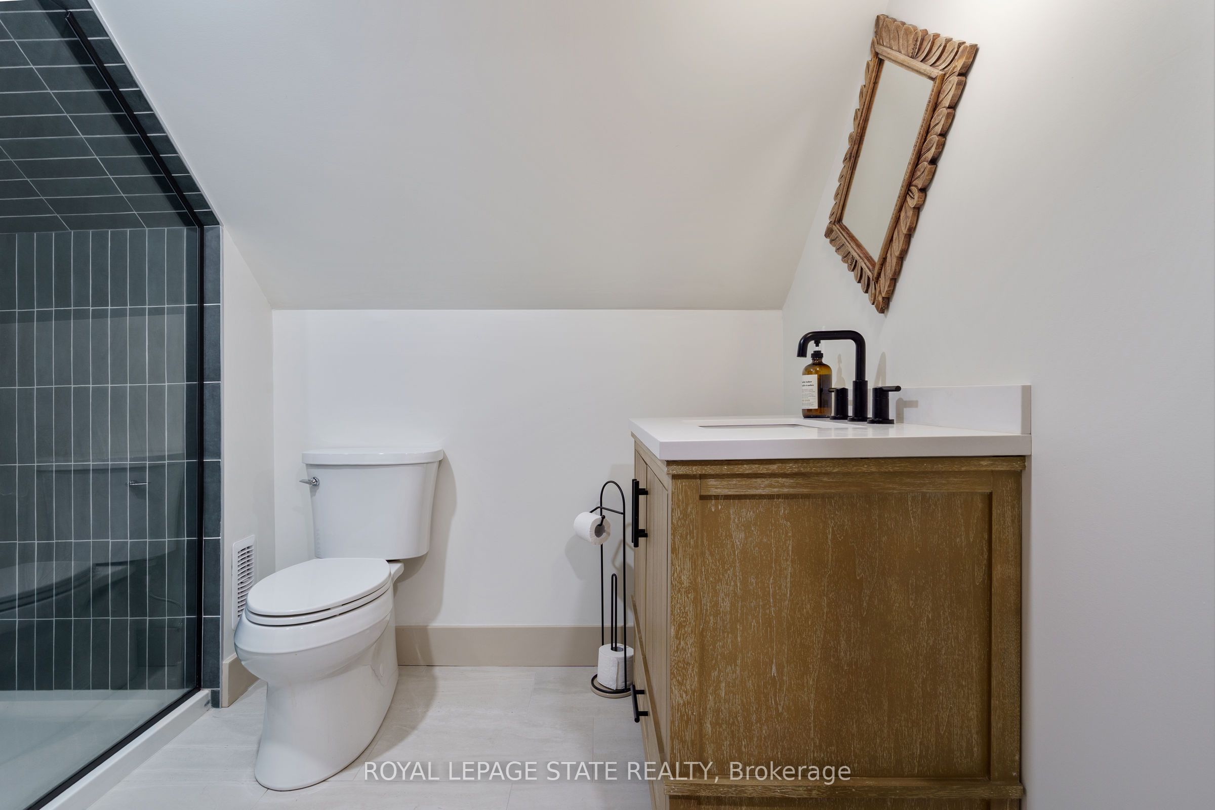 51 Terrace Hill Street Property Photo 46