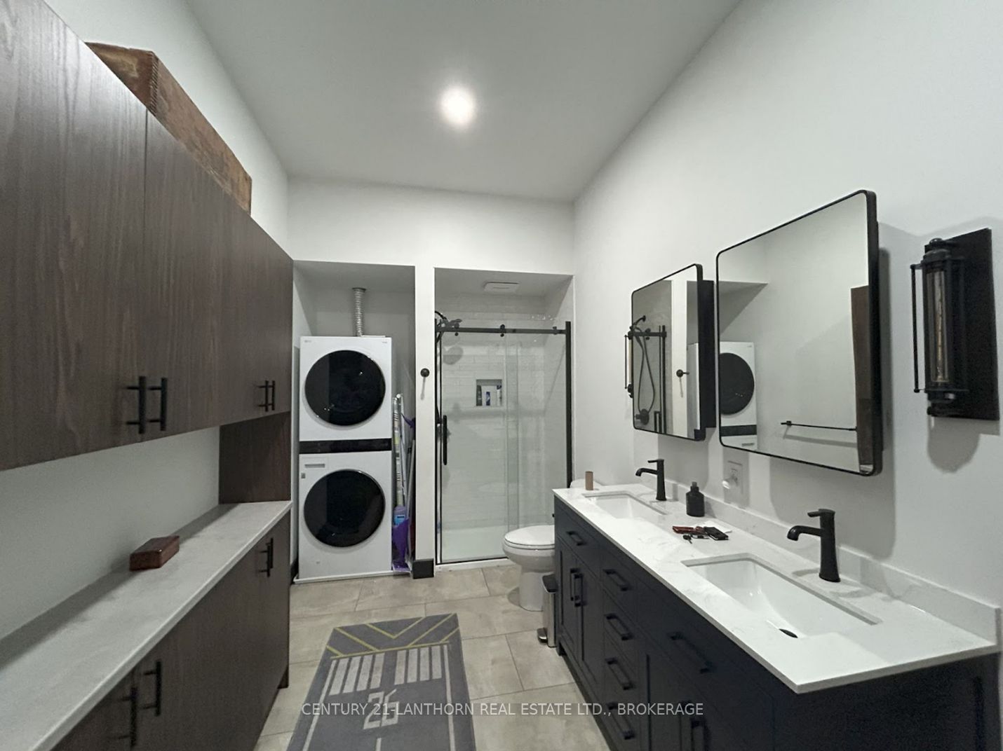 302 Montreal Street 2 Property Photo 15