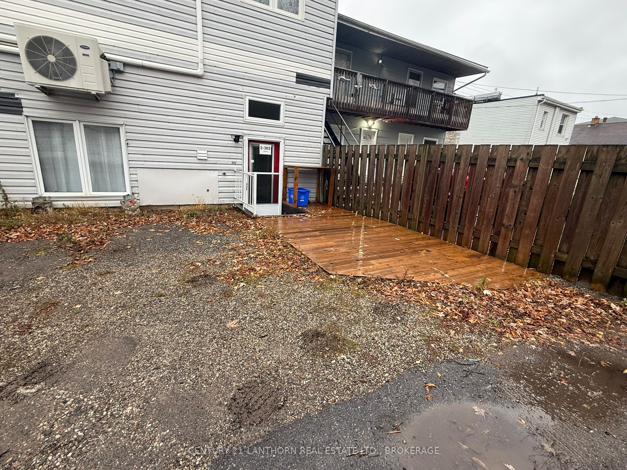 302 Montreal Street 2 Property Photo 16