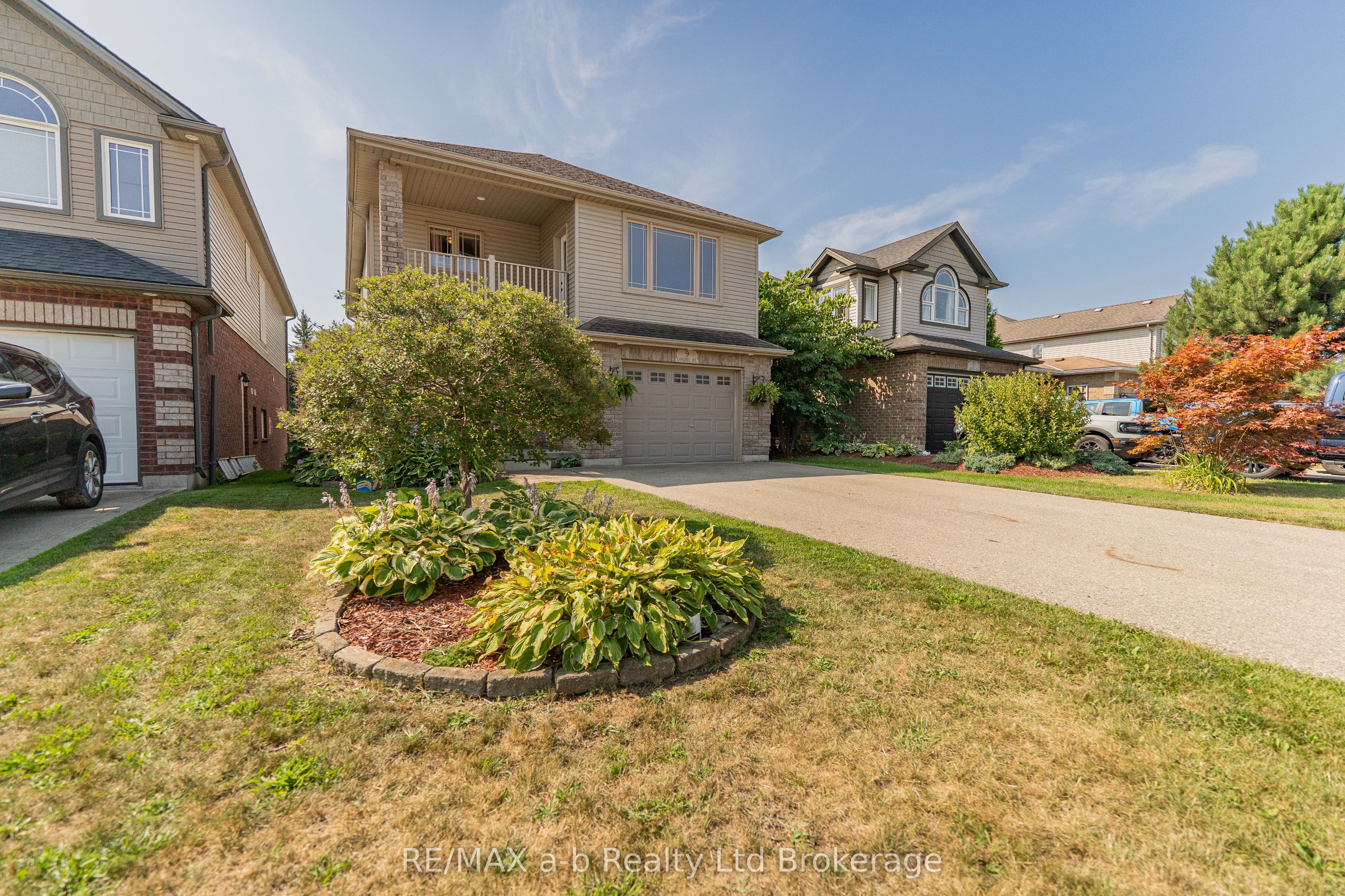 9 Langrell Avenue Property Photo 1