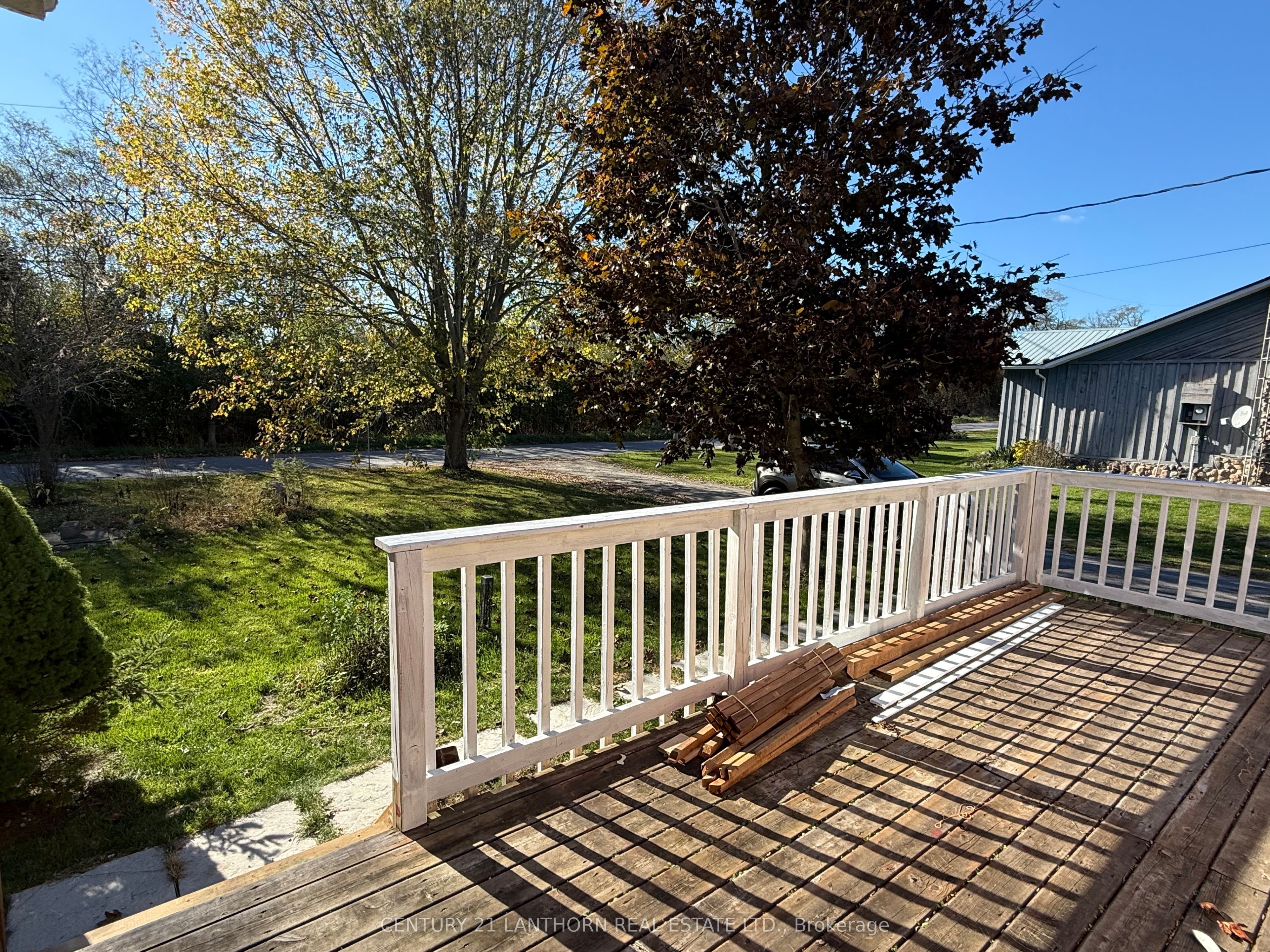 210 Melville Road Property Photo 3