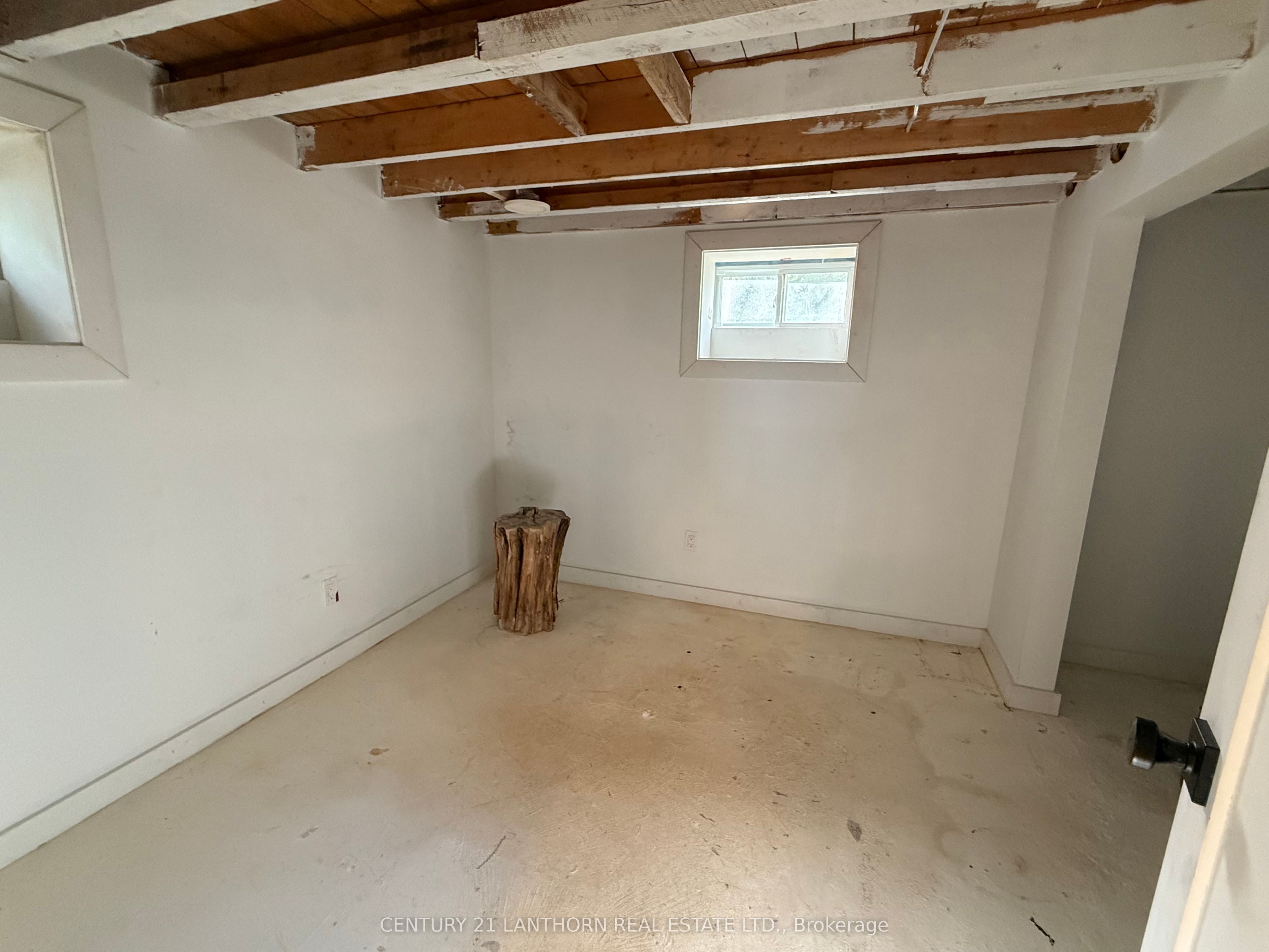 210 Melville Road Property Photo 24