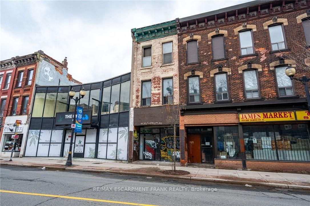 135 James Street N 2 Property Photo 5