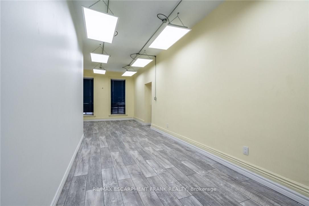 135 James Street N 2 Property Photo 13