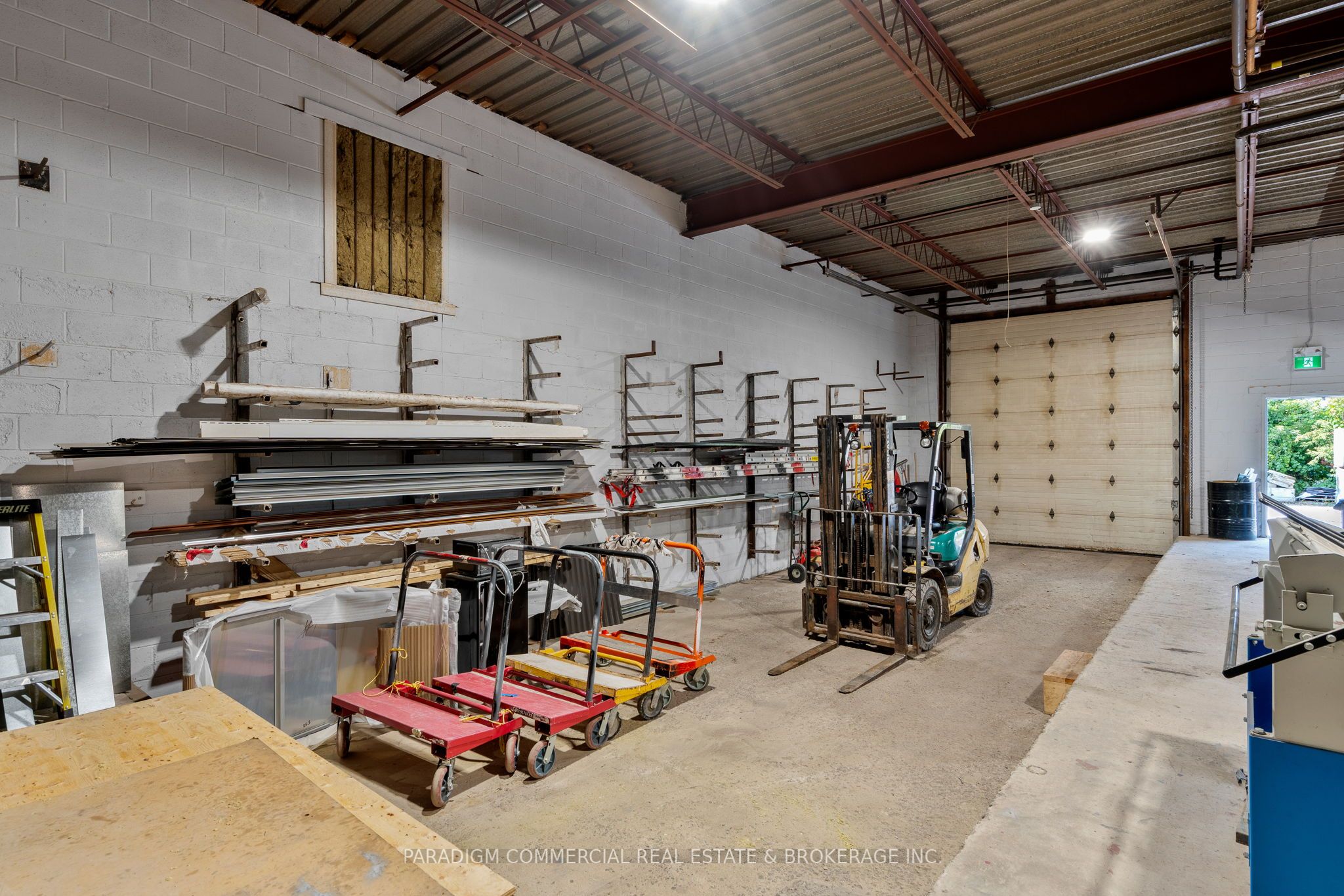 1501 Sieveright Road Property Photo 4