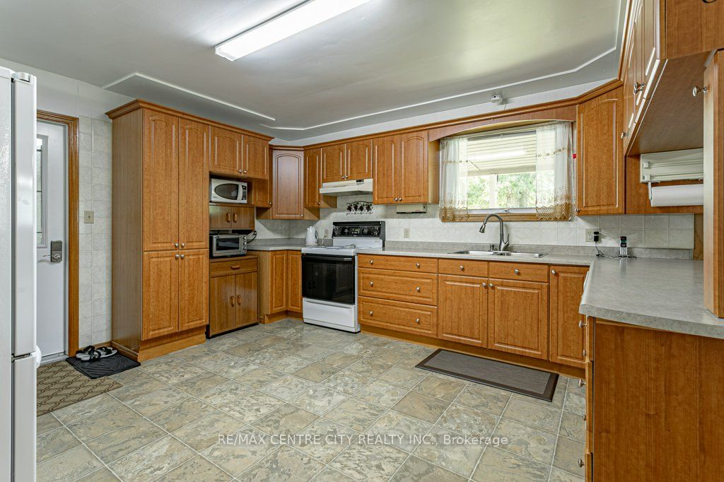 7248 S Hacienda Road S Property Photo 7