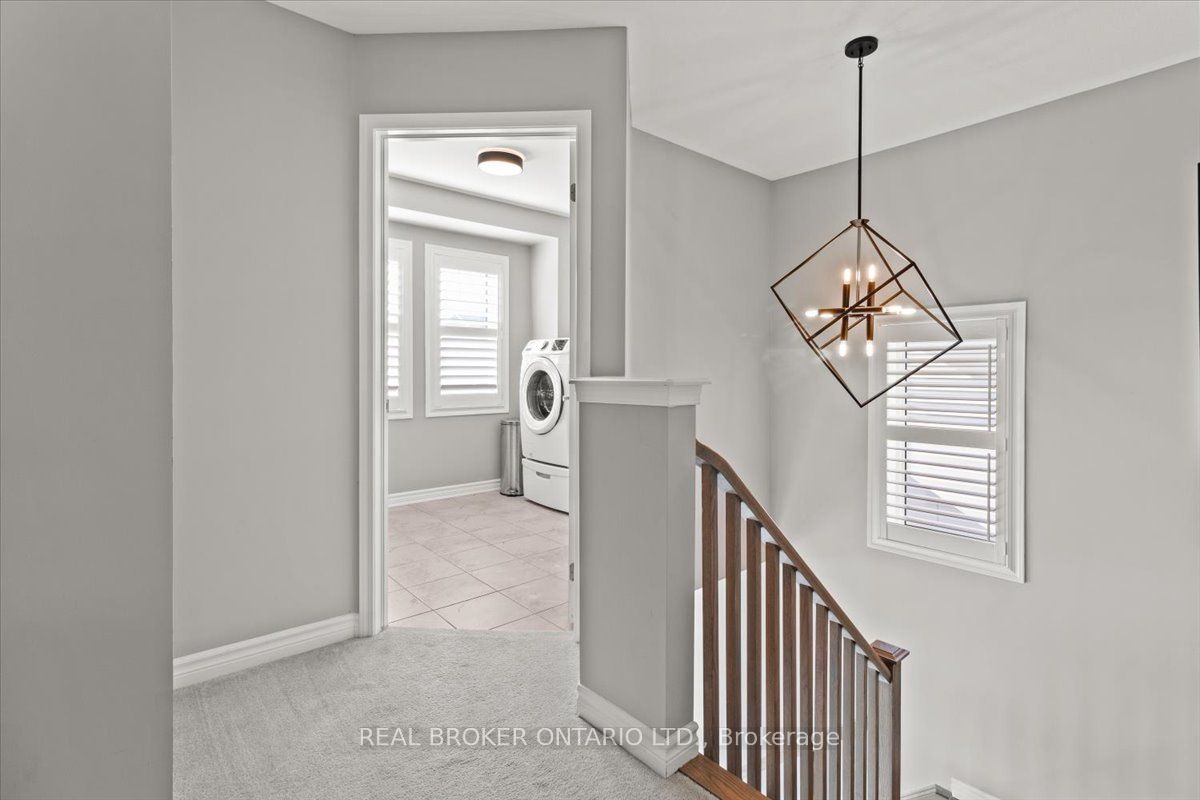 100 Celano Drive Property Photo 22