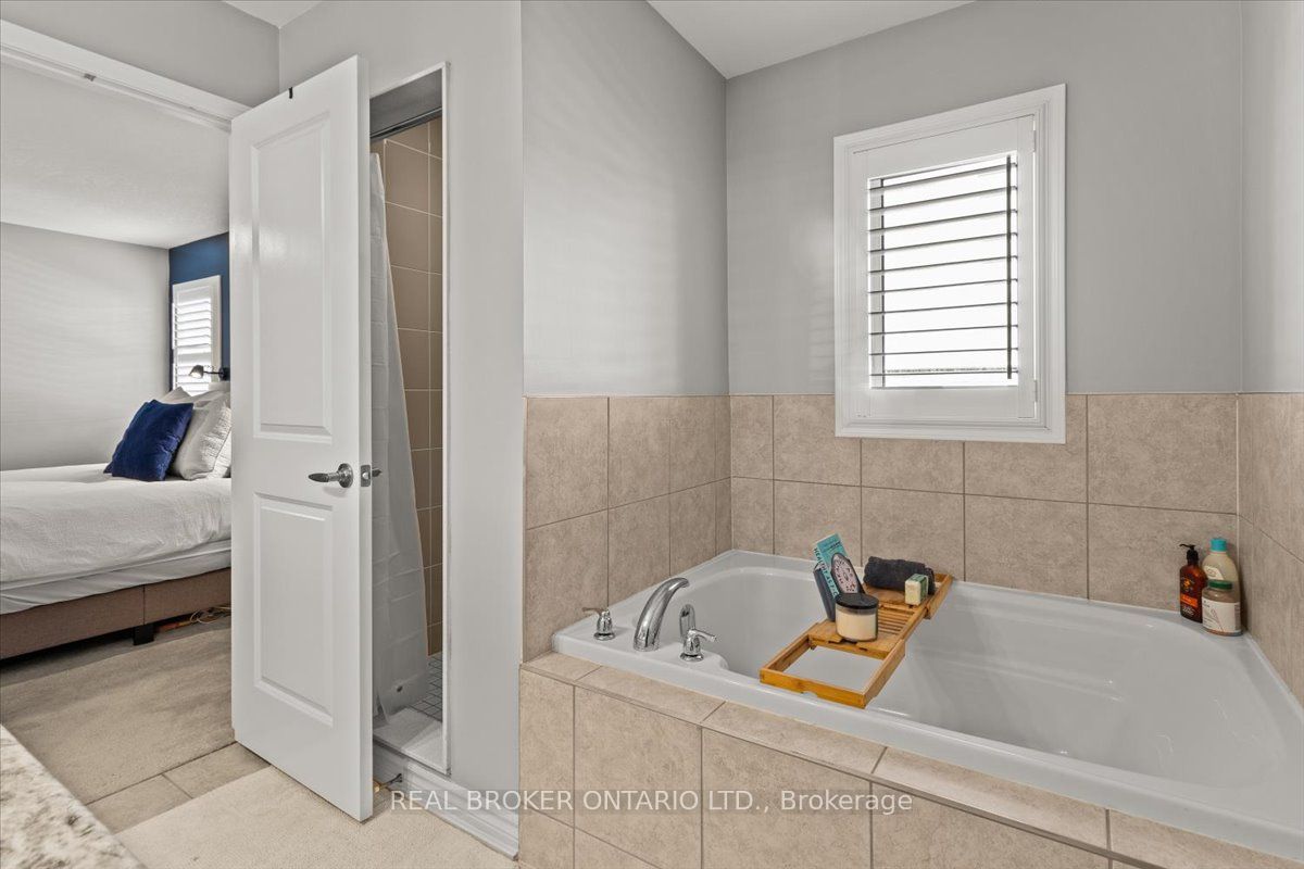 100 Celano Drive Property Photo 29