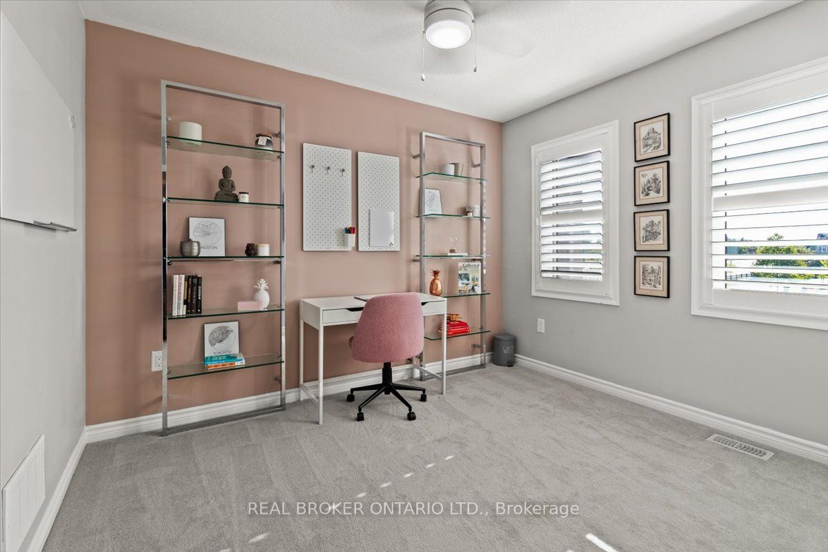 100 Celano Drive Property Photo 31