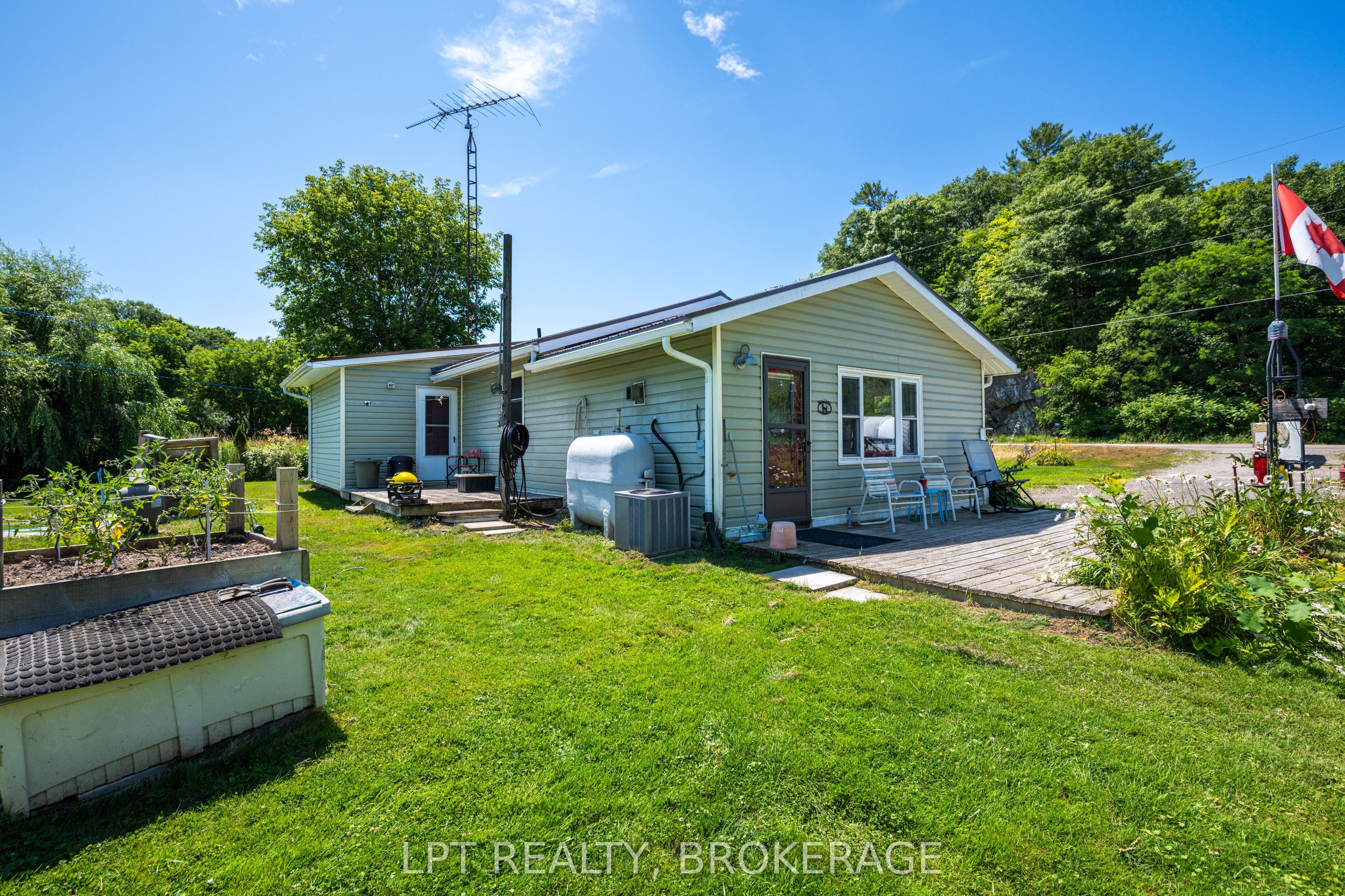 743 Highway 15 Property Photo 26