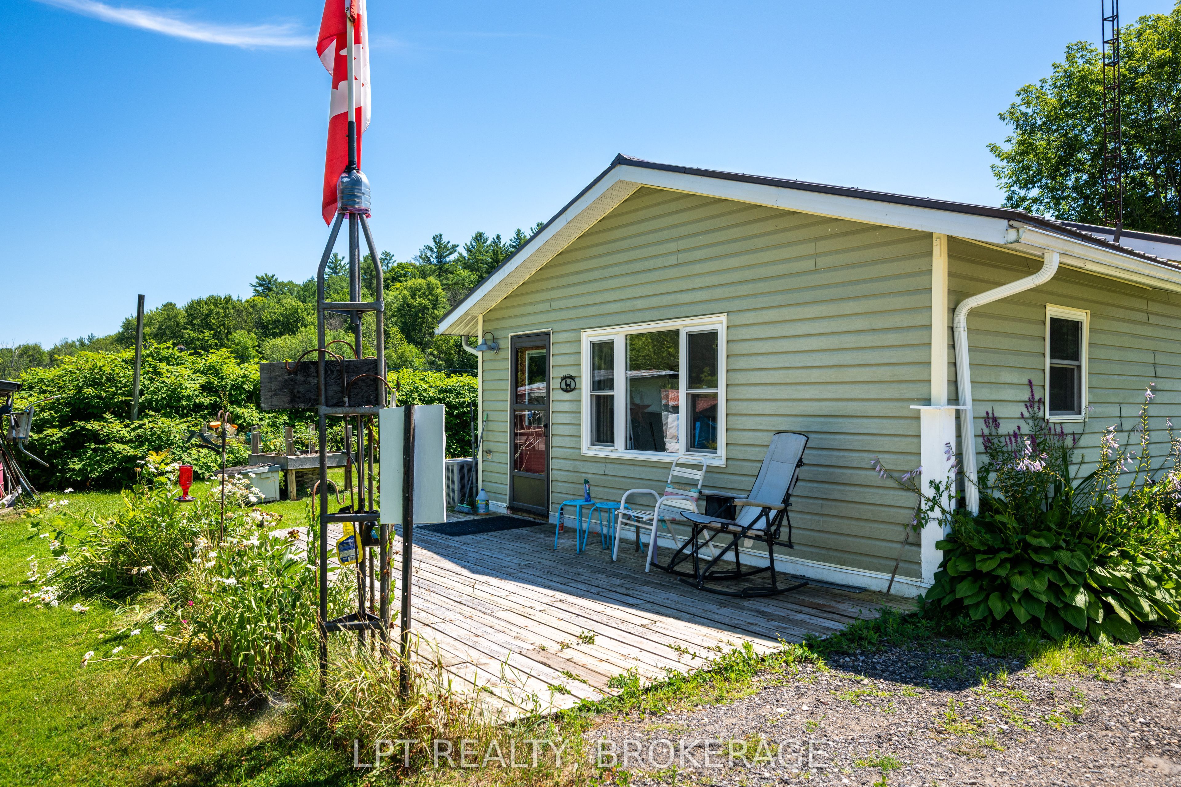 743 Highway 15 Property Photo 31