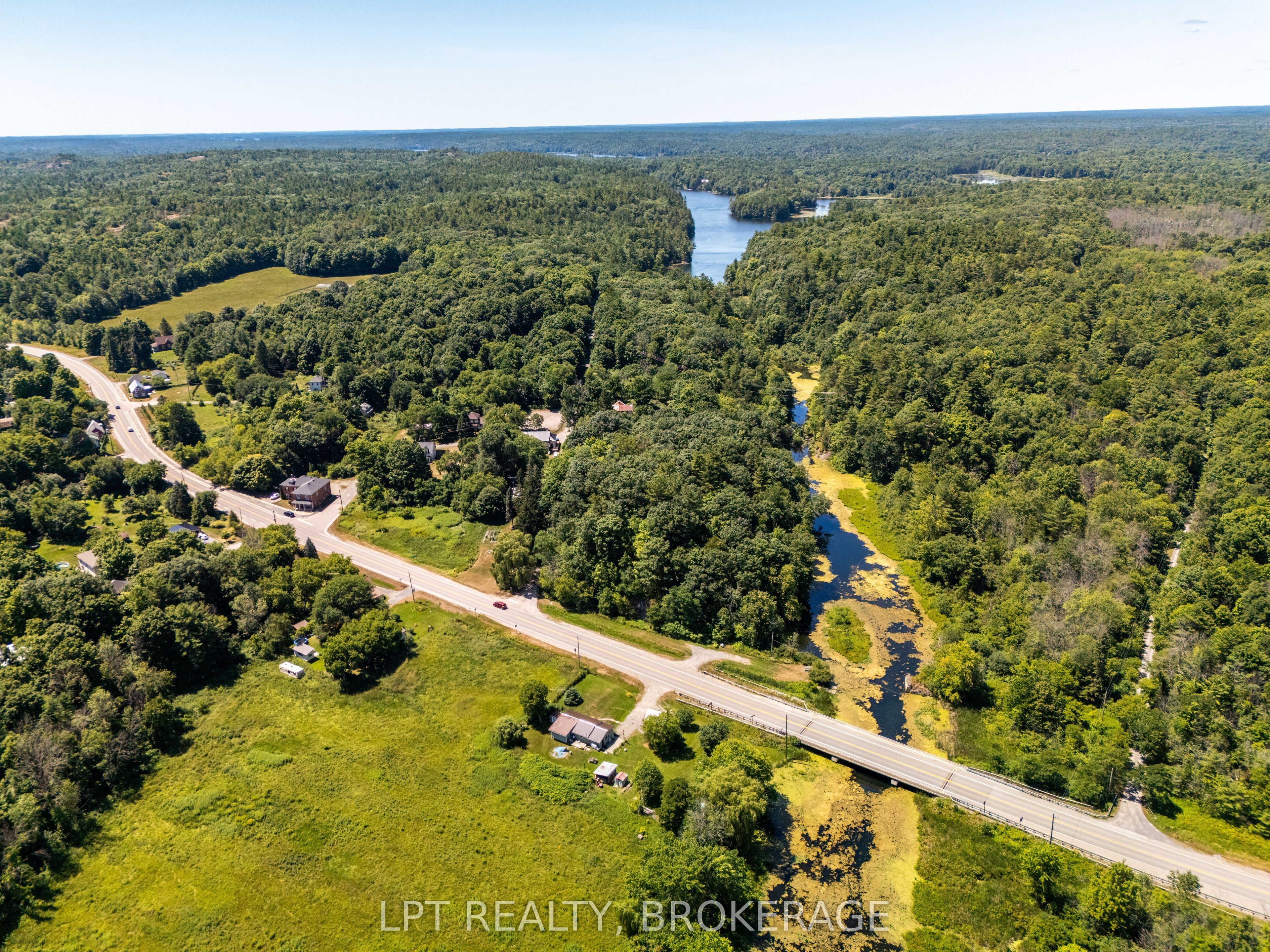 743 Highway 15 Property Photo 32