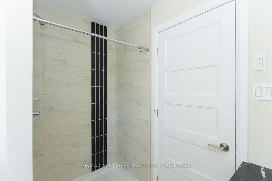 1055 Chablis Crescent Property Photo 29