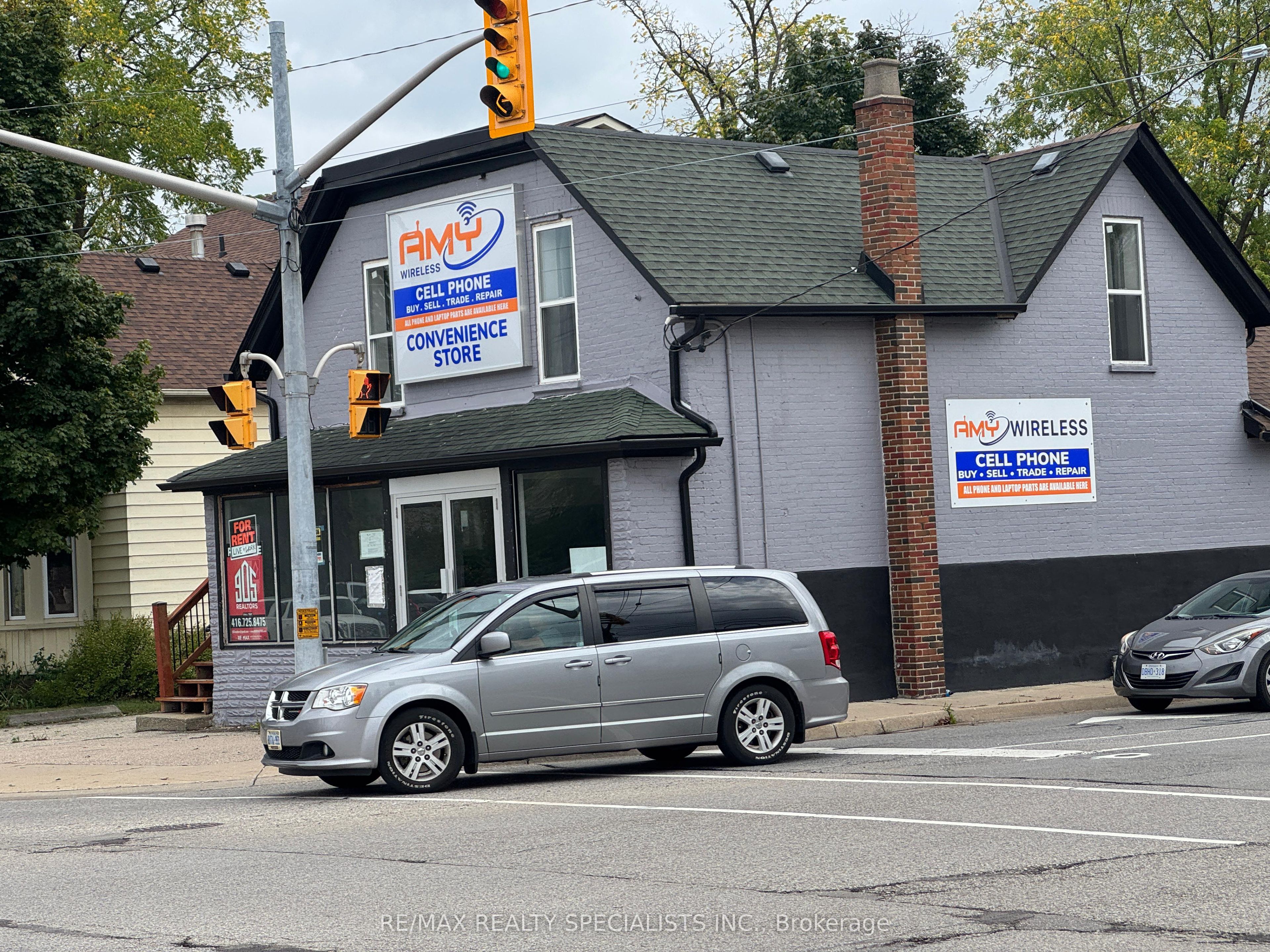 25 Park Hill Road W Property Photo 2