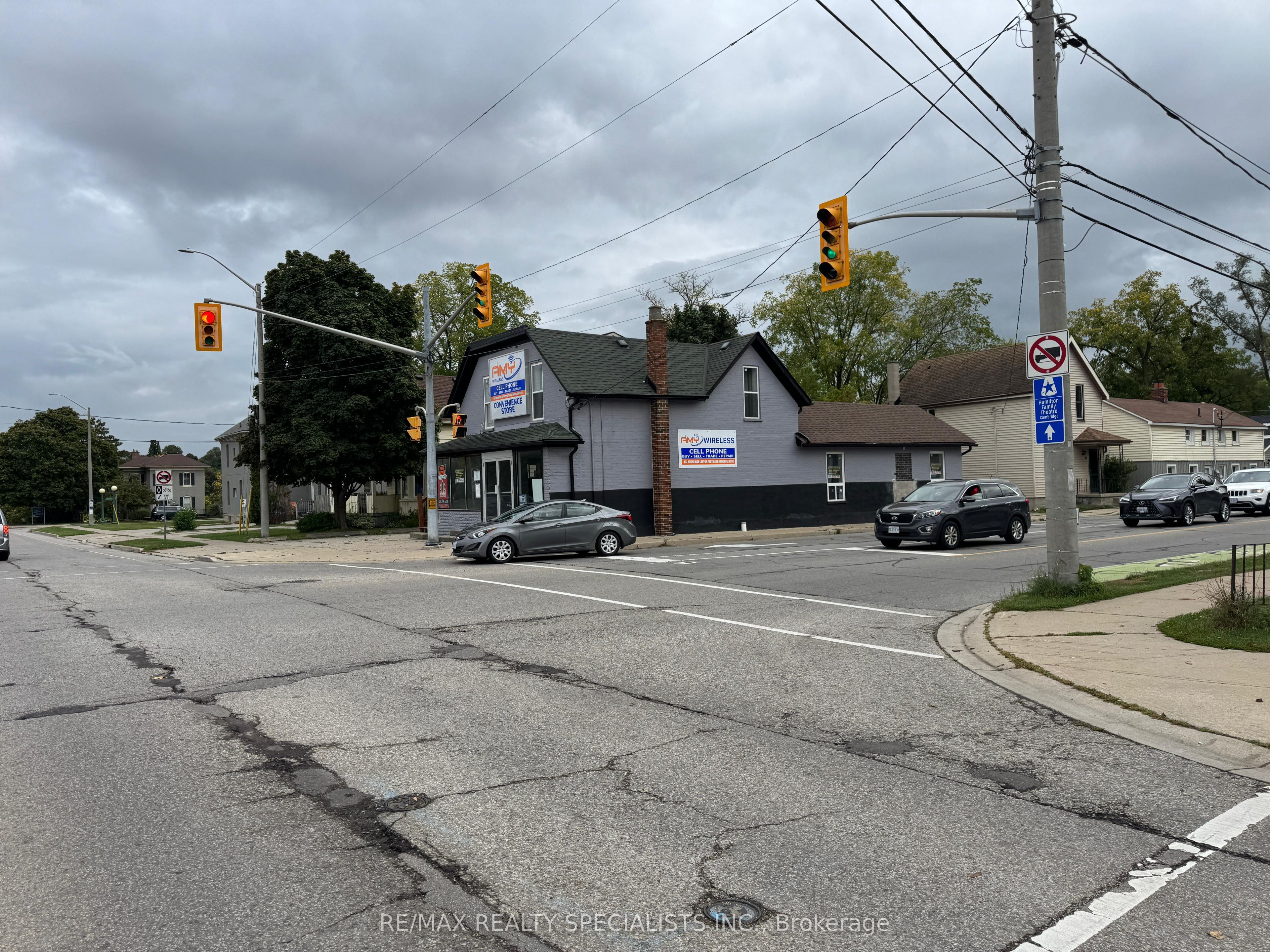 25 Park Hill Road W Property Photo 3