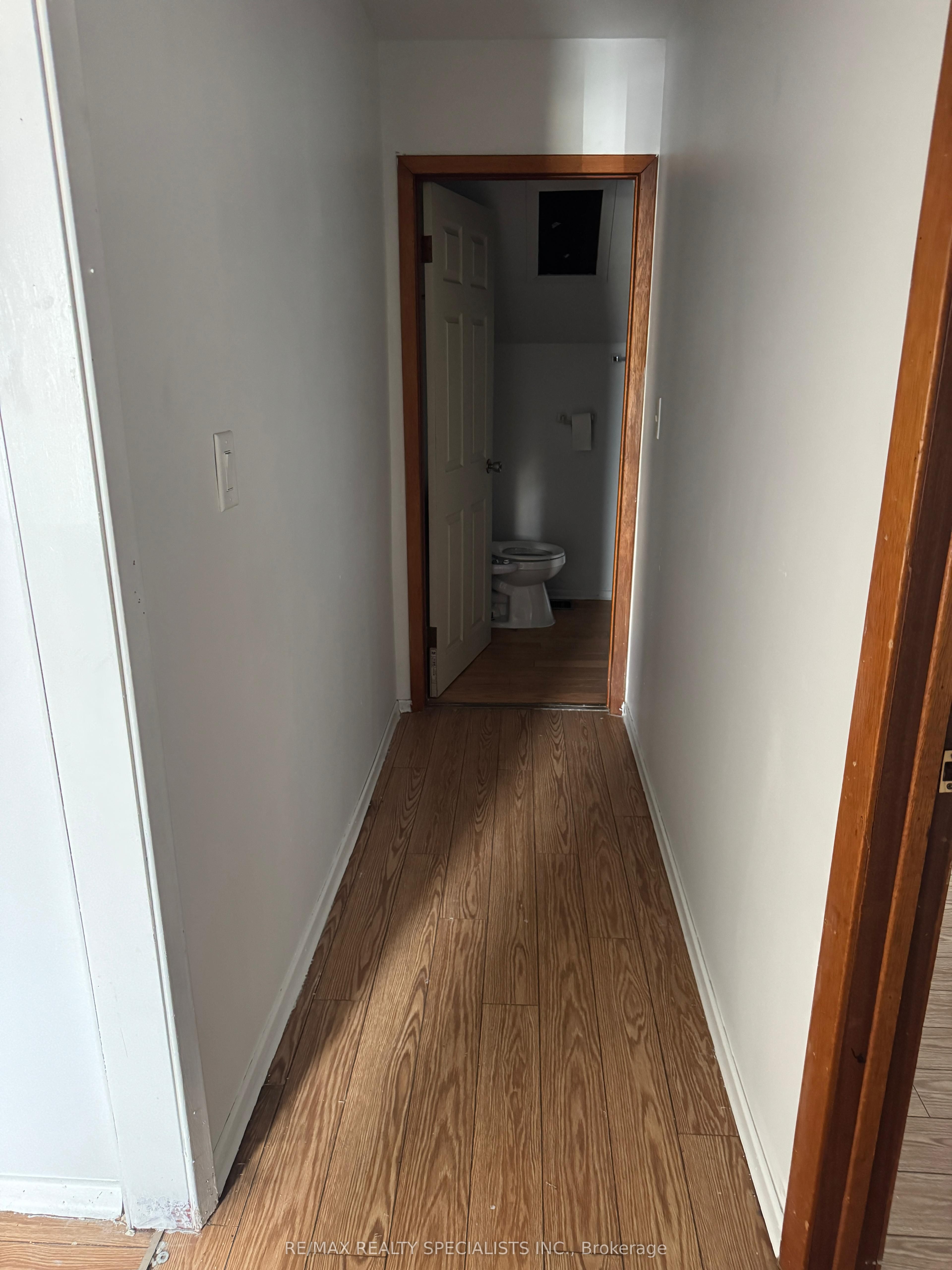 25 Park Hill Road W Property Photo 18