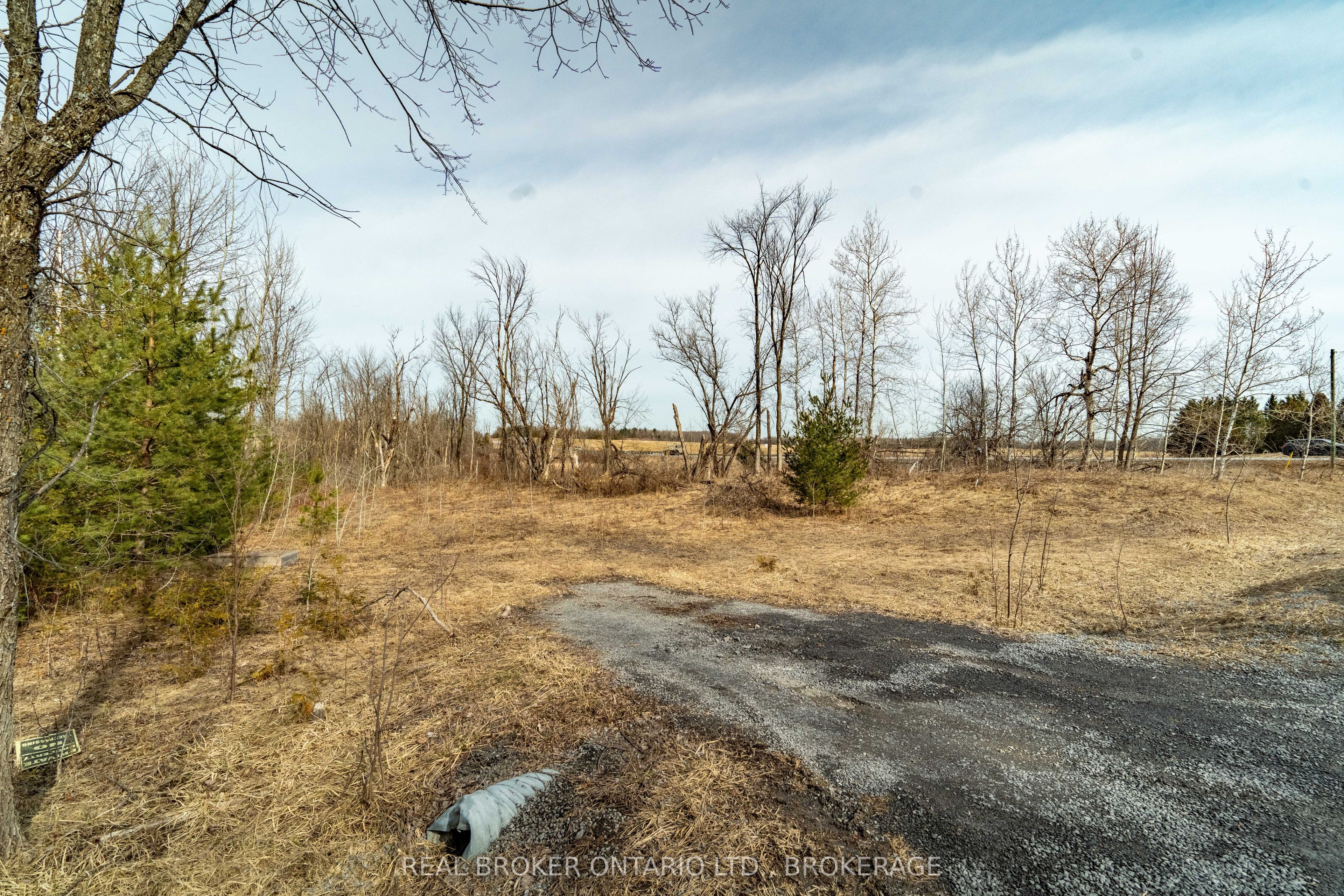 000 Quail Road Property Photo 3