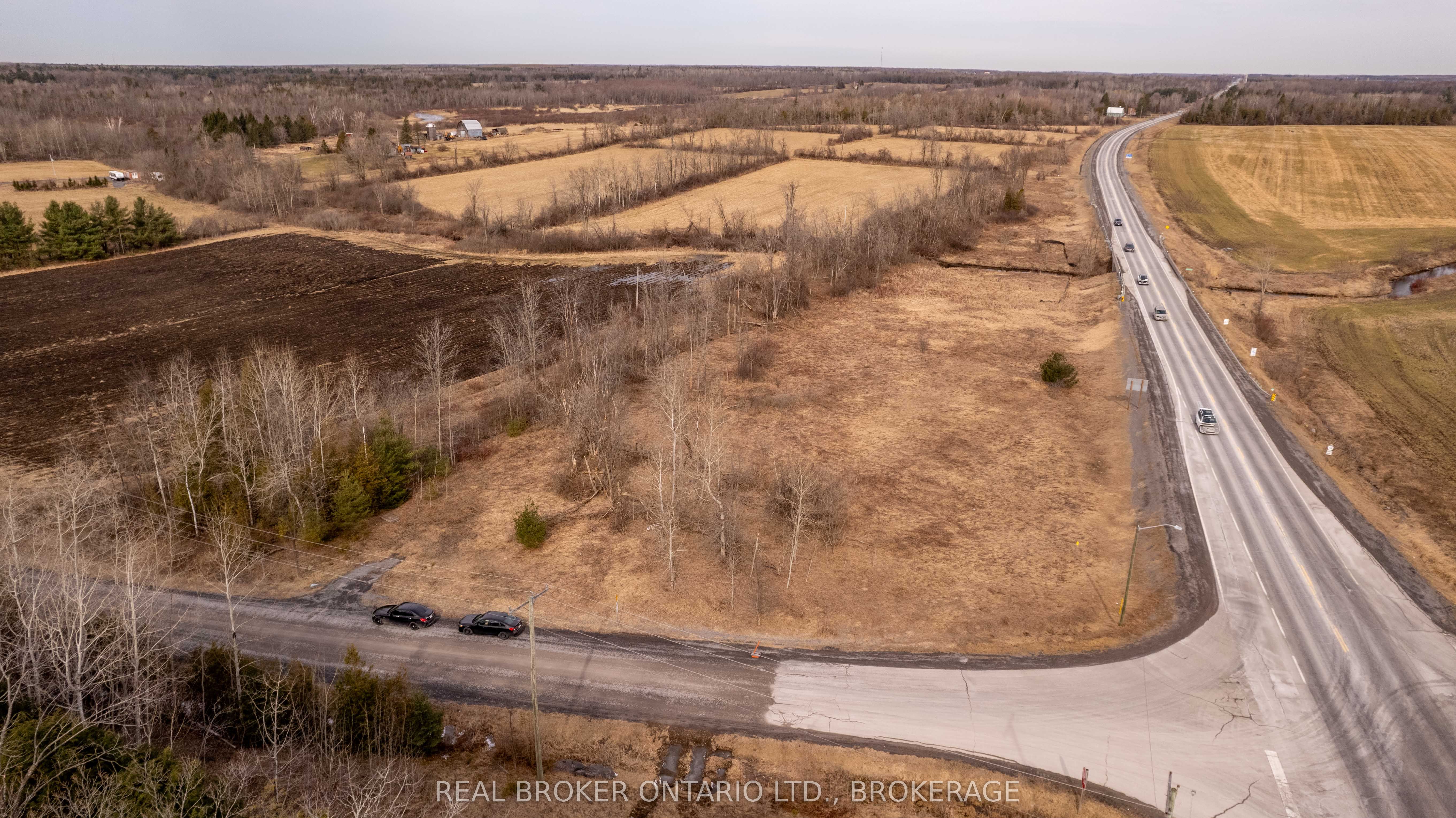 000 Quail Road Property Photo 7