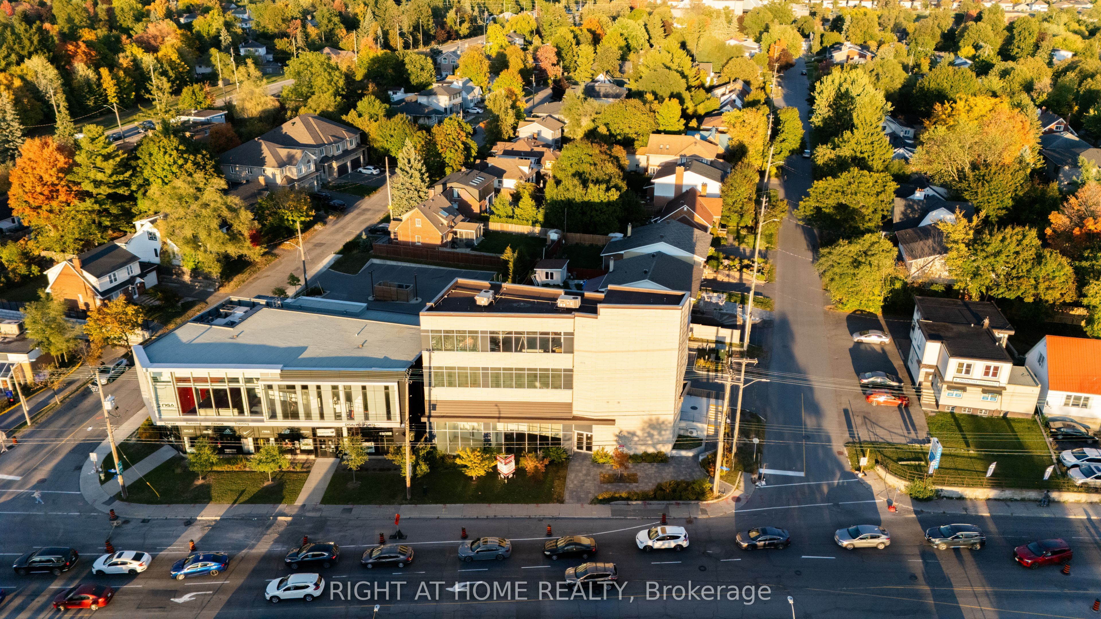 1637 Bank Street 101 Property Photo 5