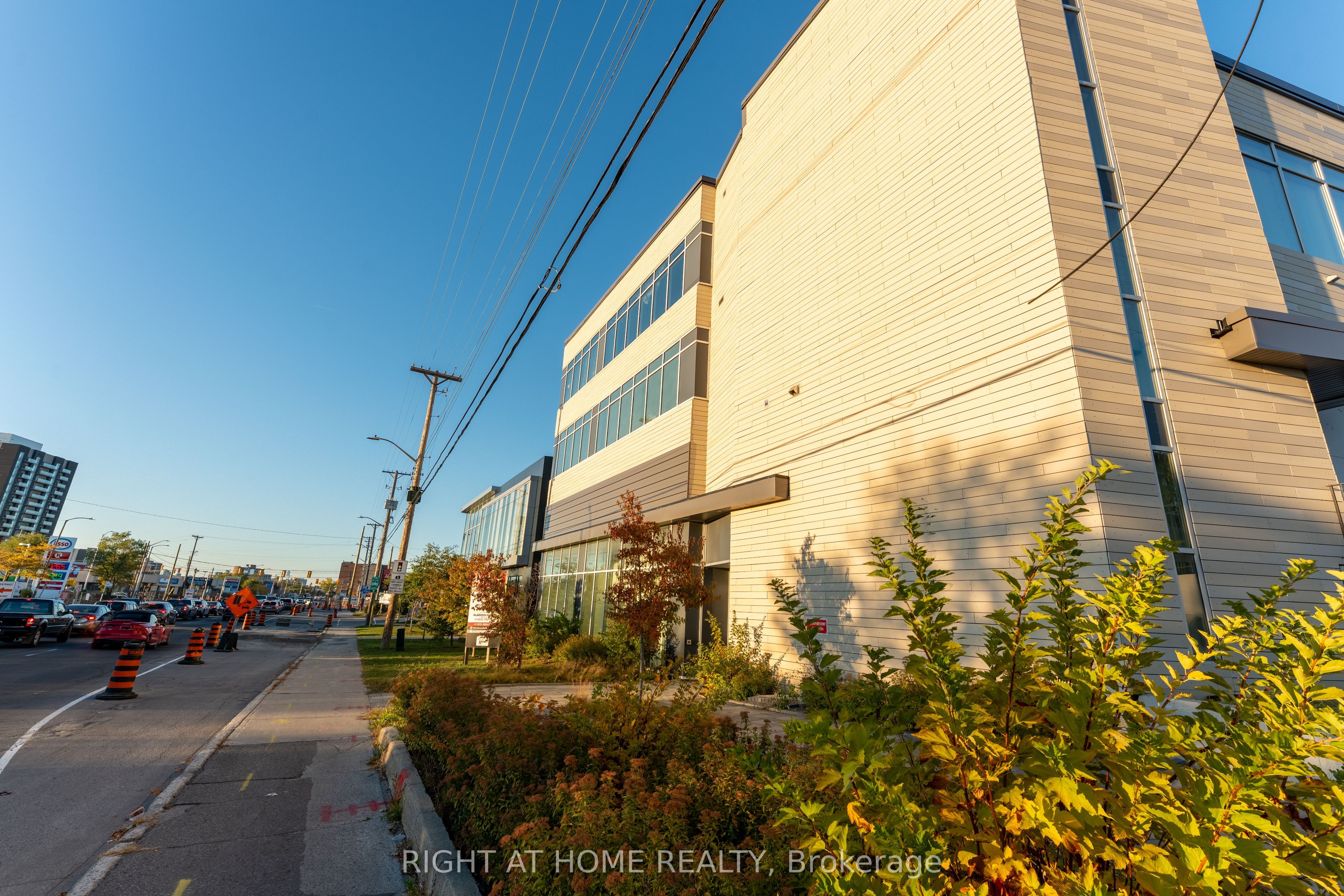 1637 Bank Street 101 Property Photo 19