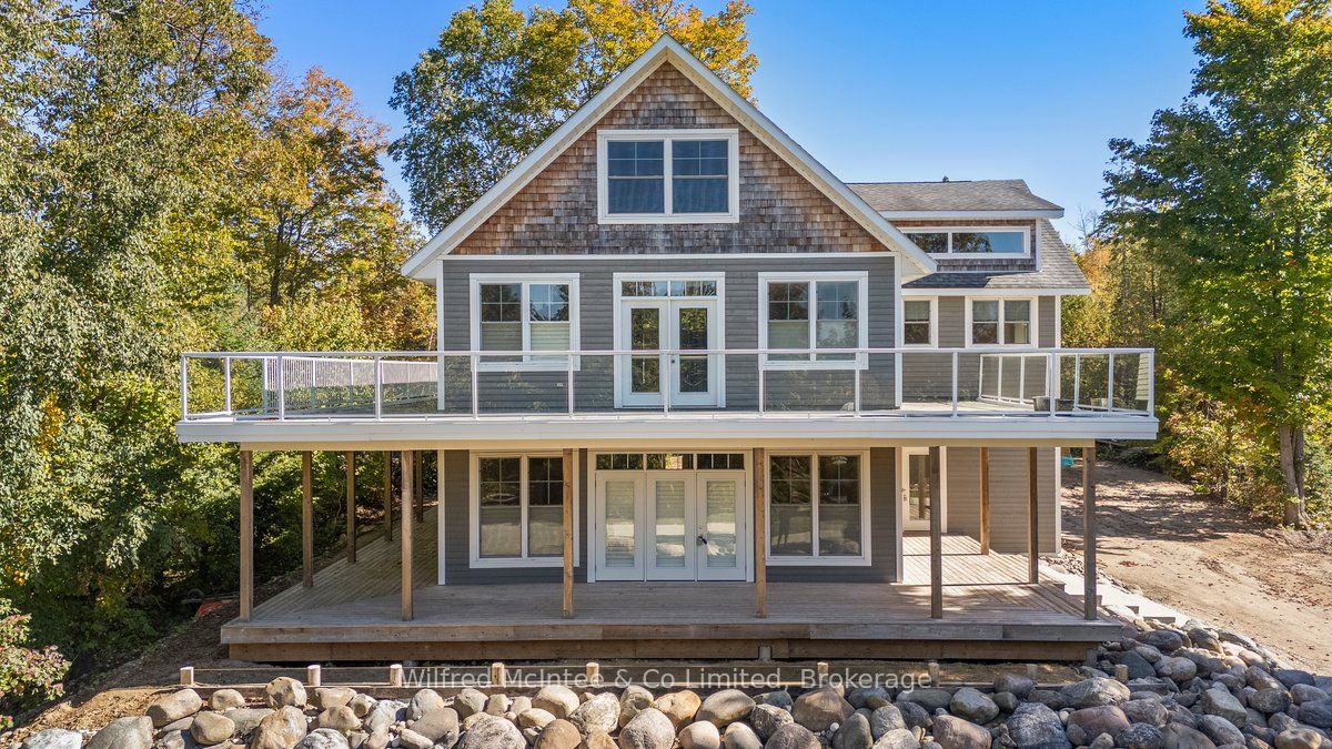 545 Eckford Avenue Property Photo 3