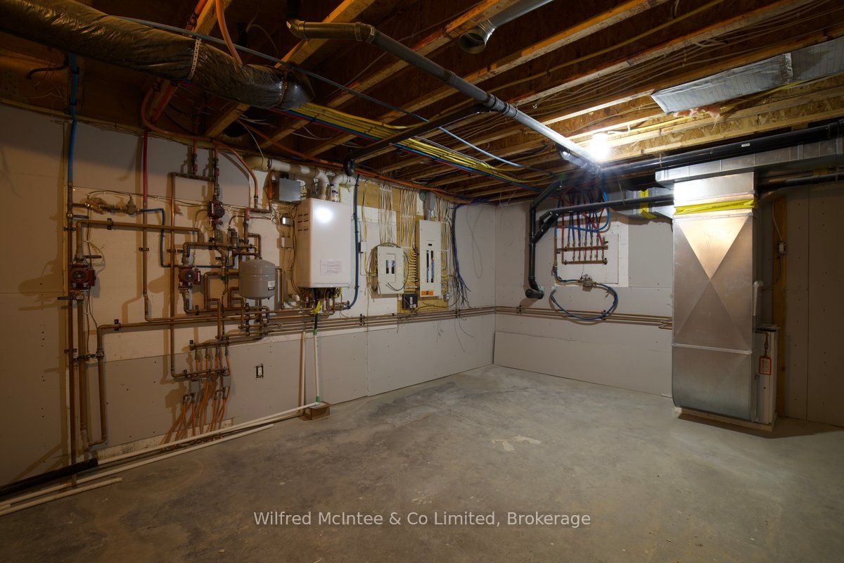 545 Eckford Avenue Property Photo 23