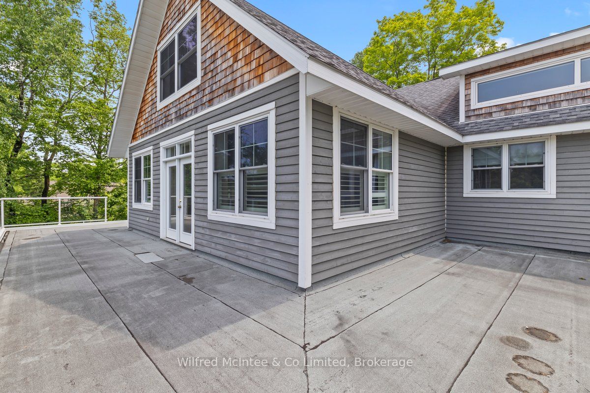 545 Eckford Avenue Property Photo 25