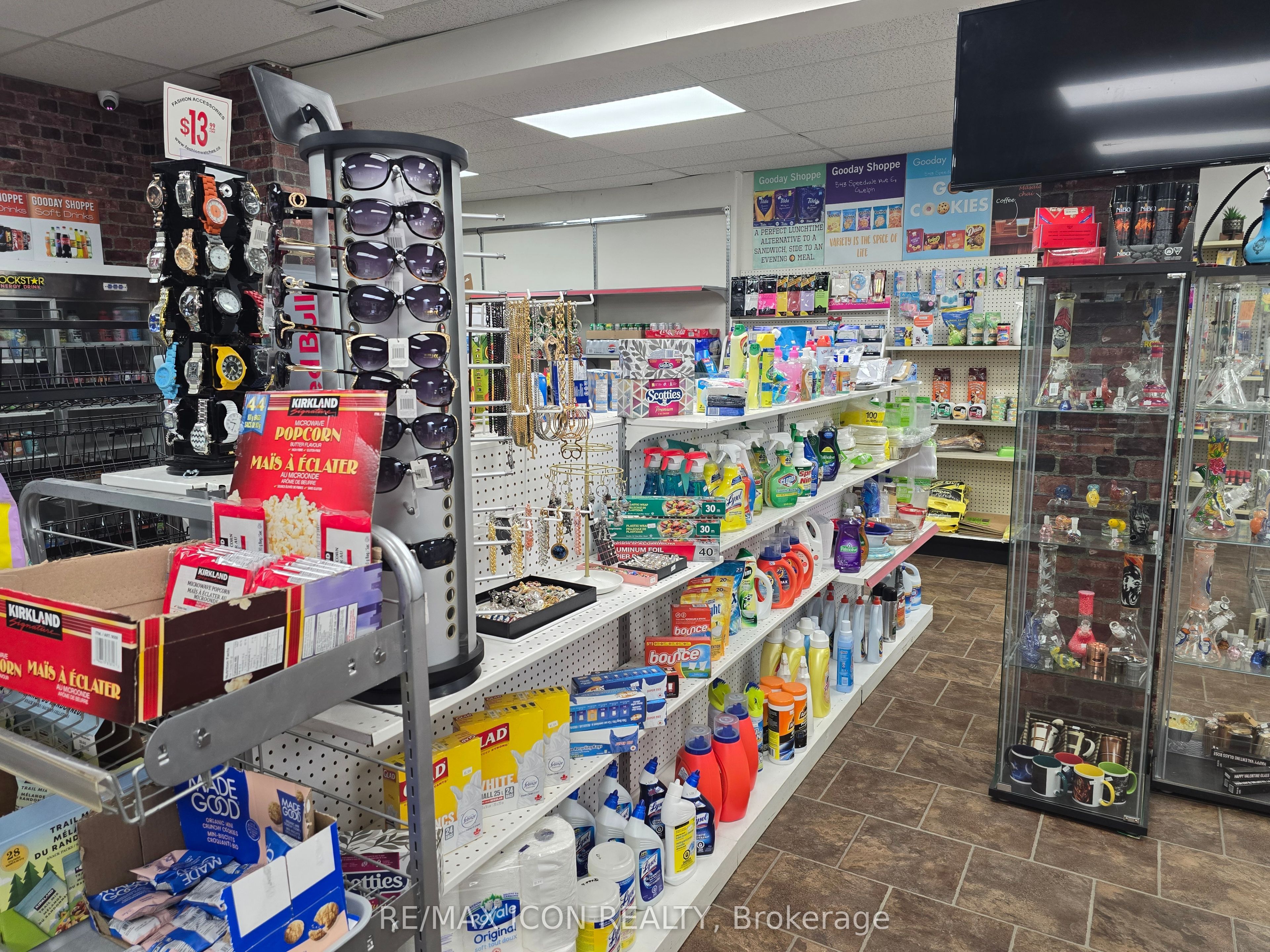 543 E Speedvale Avenue E Property Photo 7