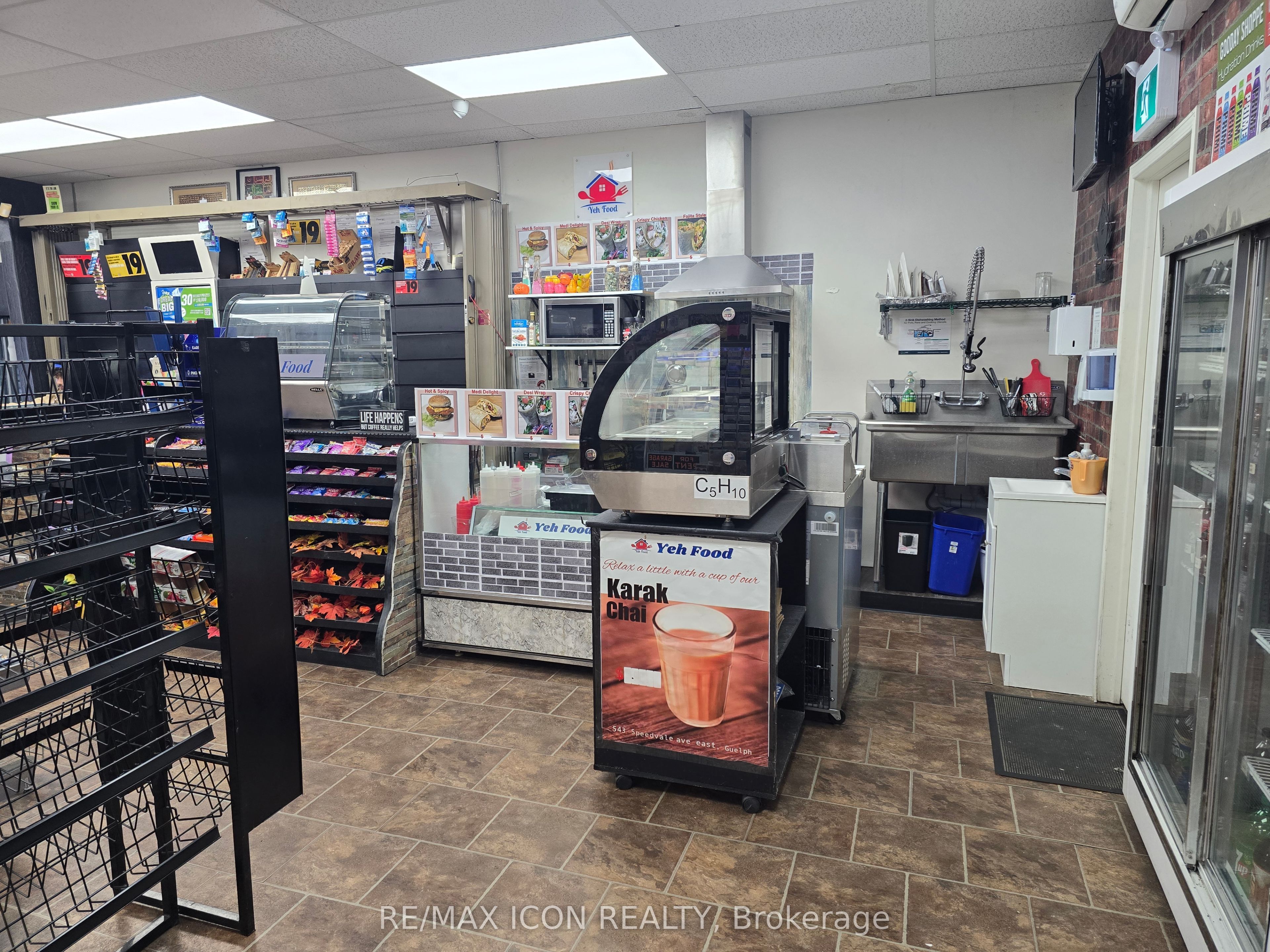 543 E Speedvale Avenue E Property Photo 10