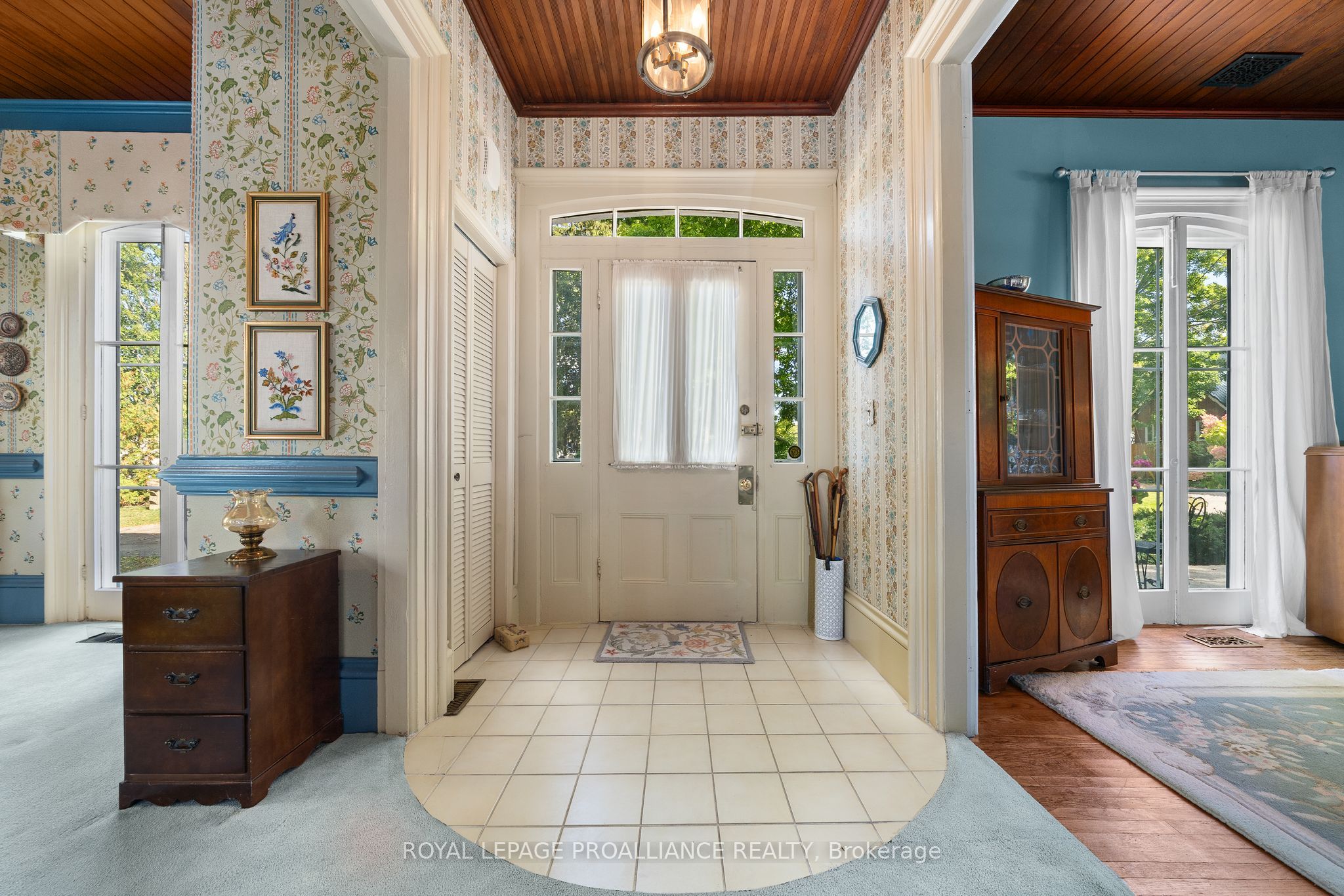 103 Bridge Street Property Photo 6