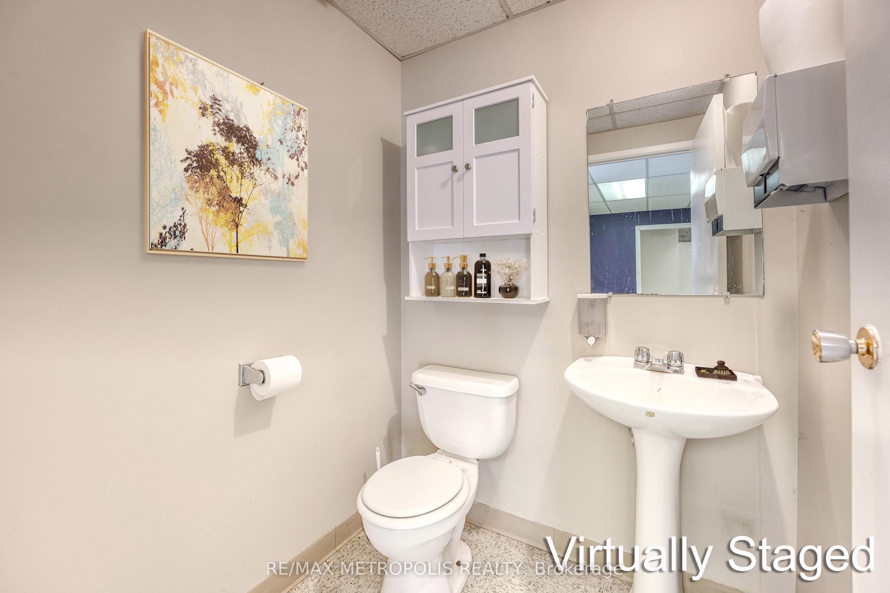 1173 Michener Road # 1 & 2 Property Photo 12