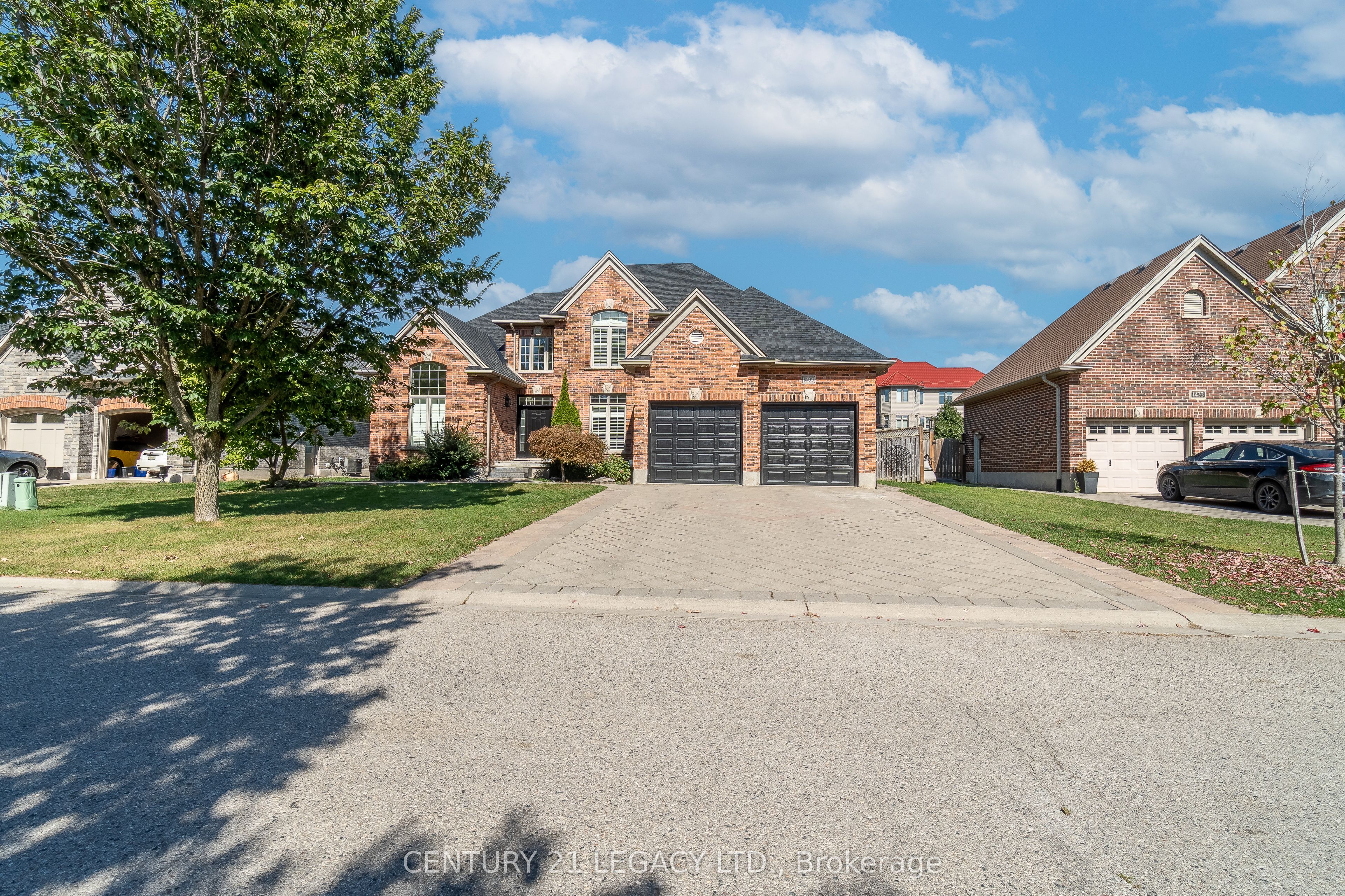 1485 Thornley Street Property Photo 1