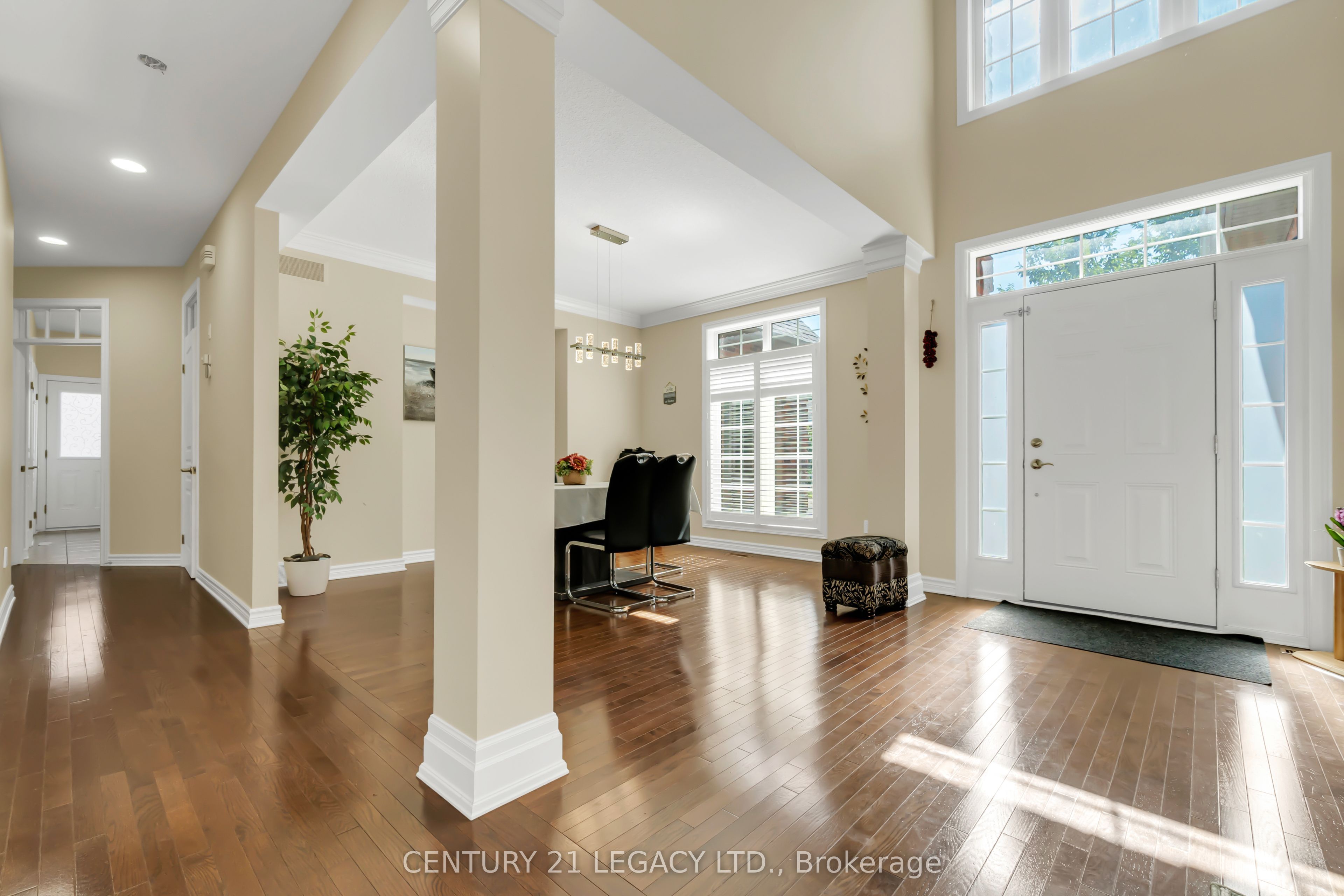 1485 Thornley Street Property Photo 8