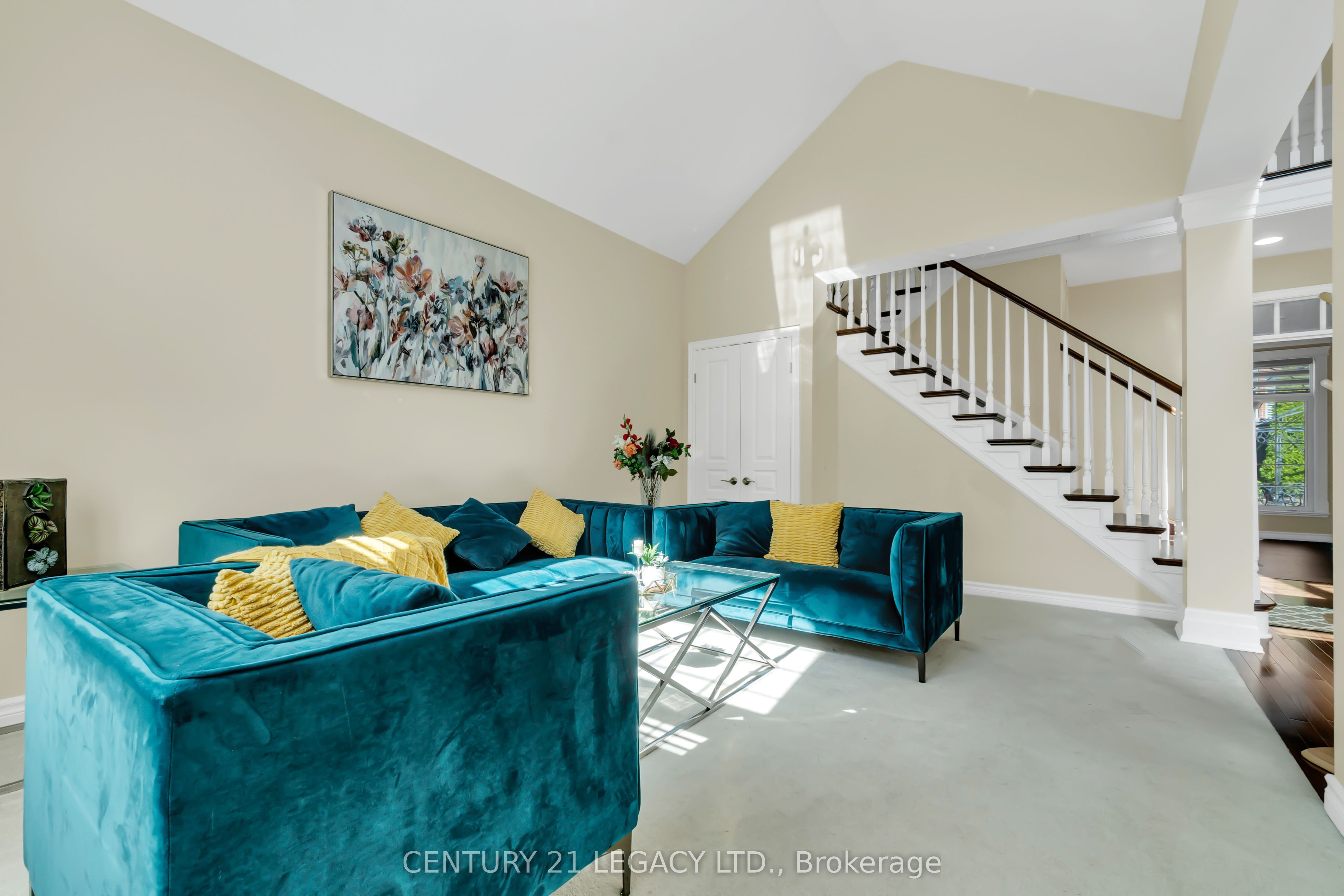 1485 Thornley Street Property Photo 19