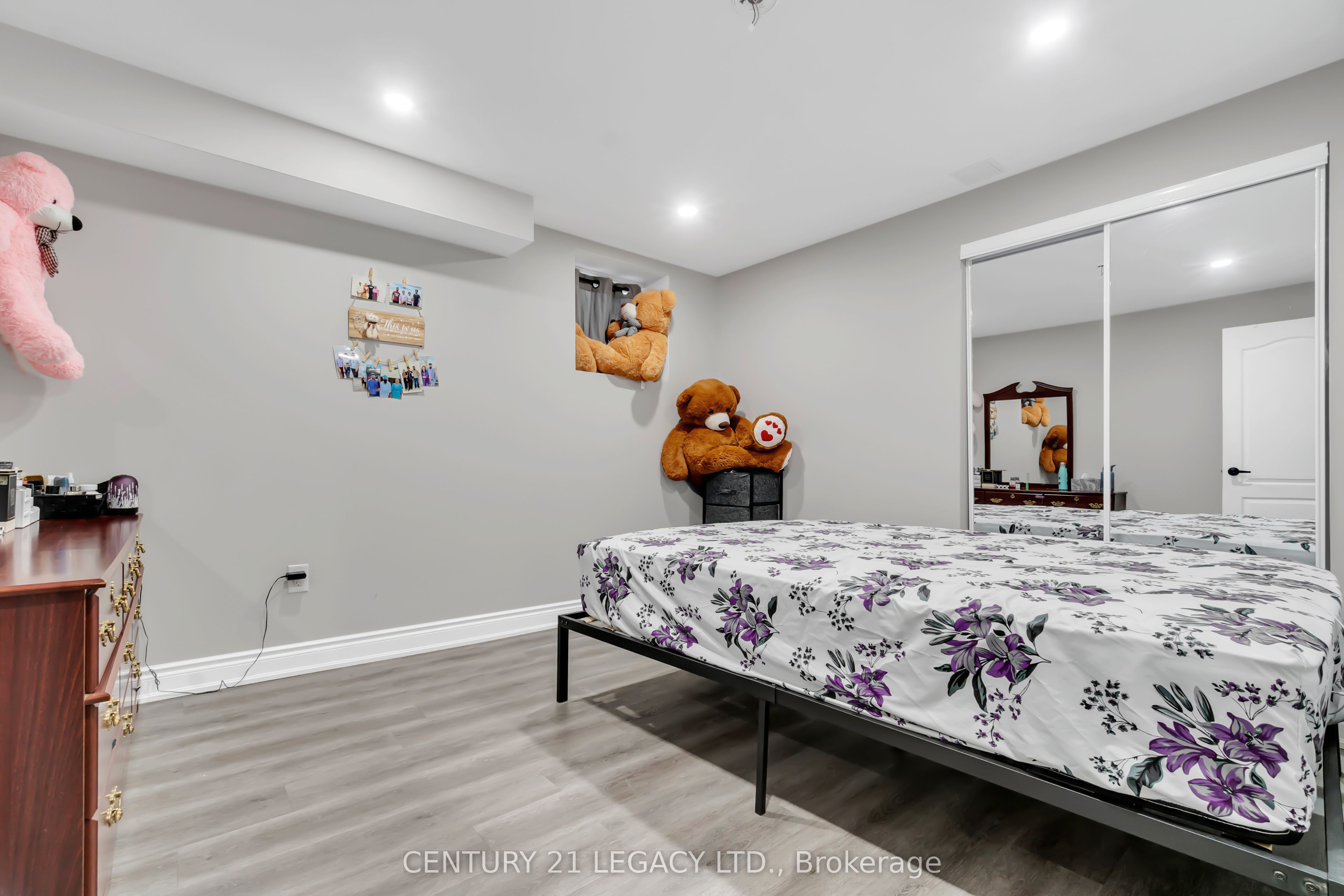 1485 Thornley Street Property Photo 26