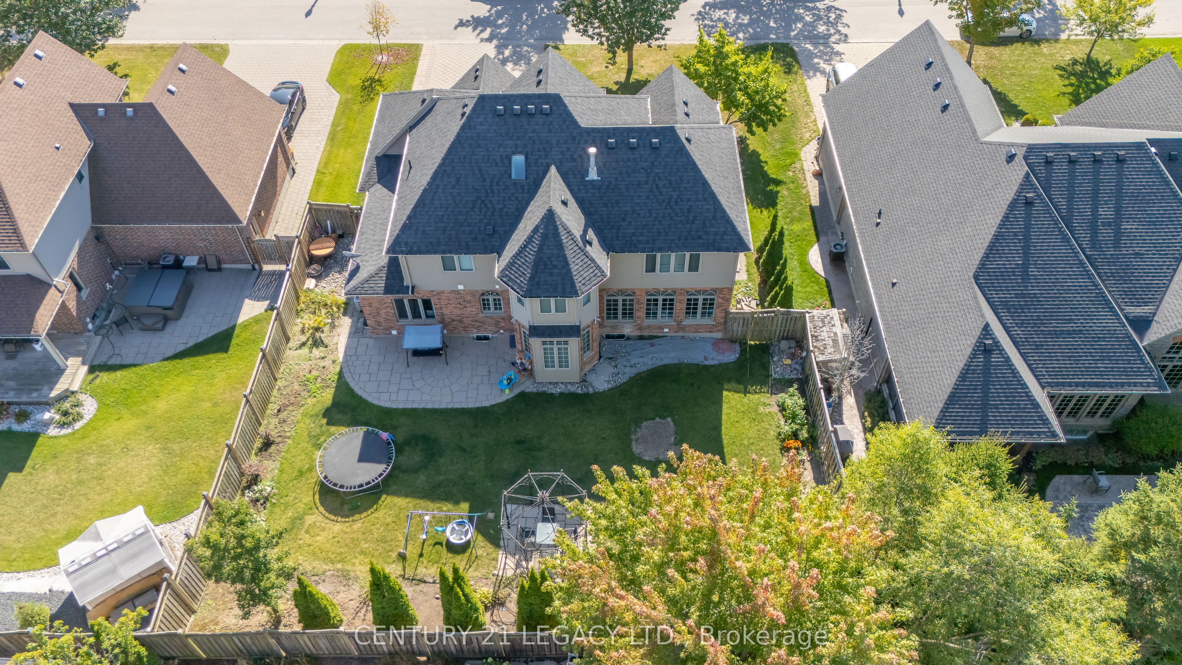 1485 Thornley Street Property Photo 43