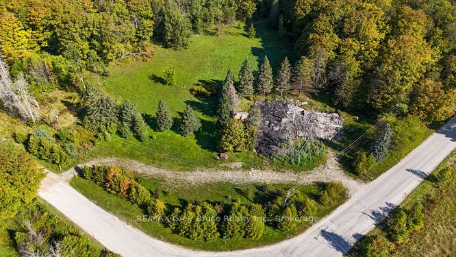 290 Clarke's Road Property Photo 2