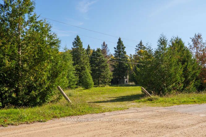 290 Clarke's Road Property Photo 35